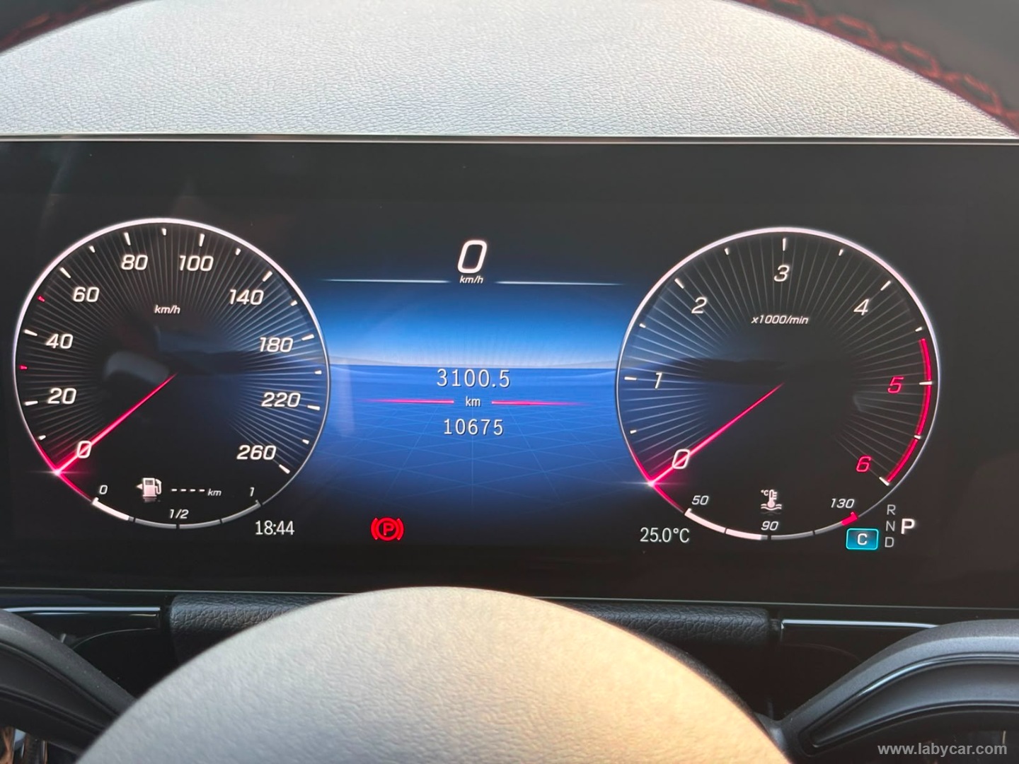 Mercedes-Benz Classe GLA GLA 200 d Automatic 4Matic AMG L.Adv.Pl. - Immagine 15
