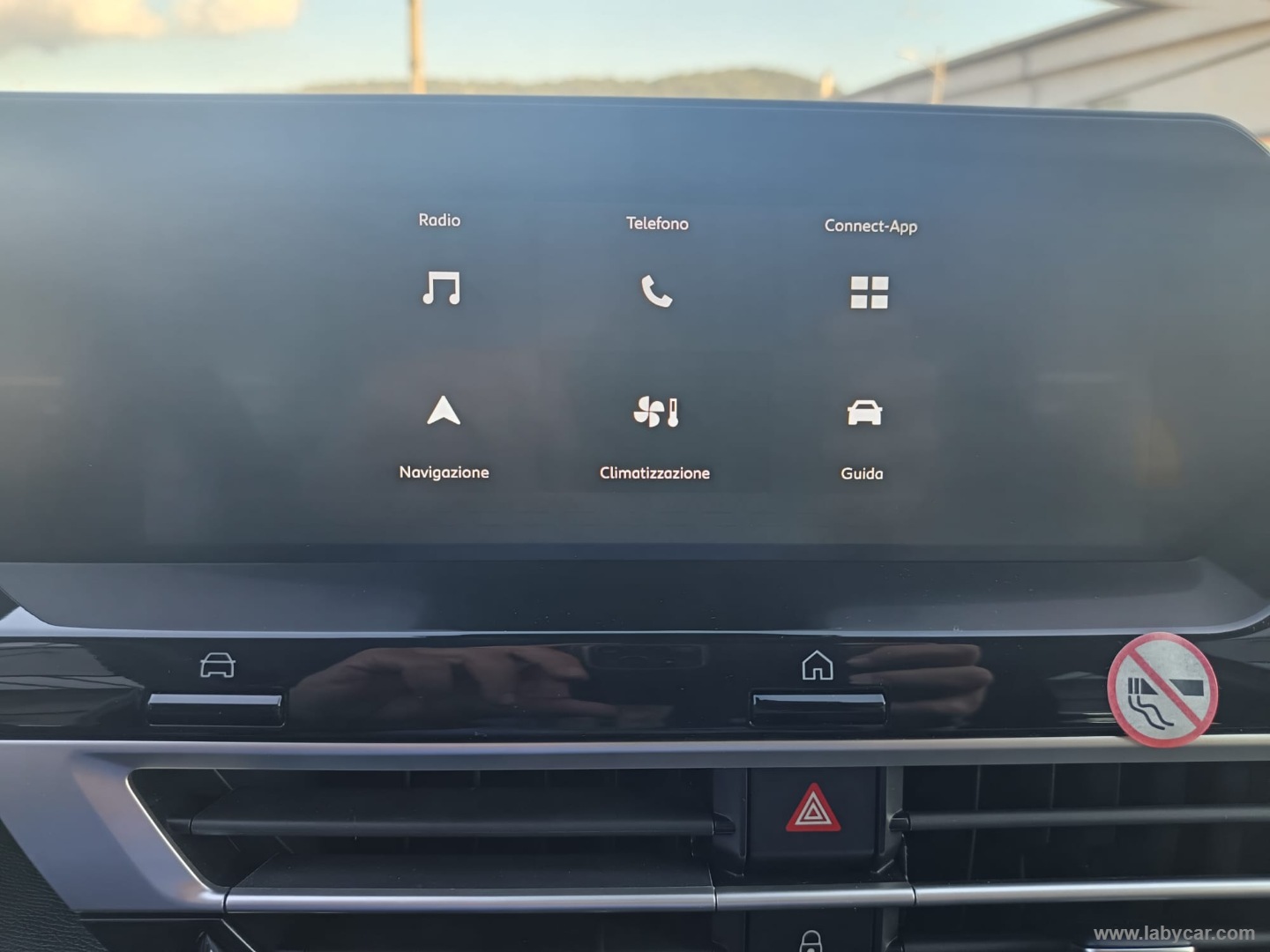 Citroën C4 Hybrid 110 e-DCS6 You - Immagine 15