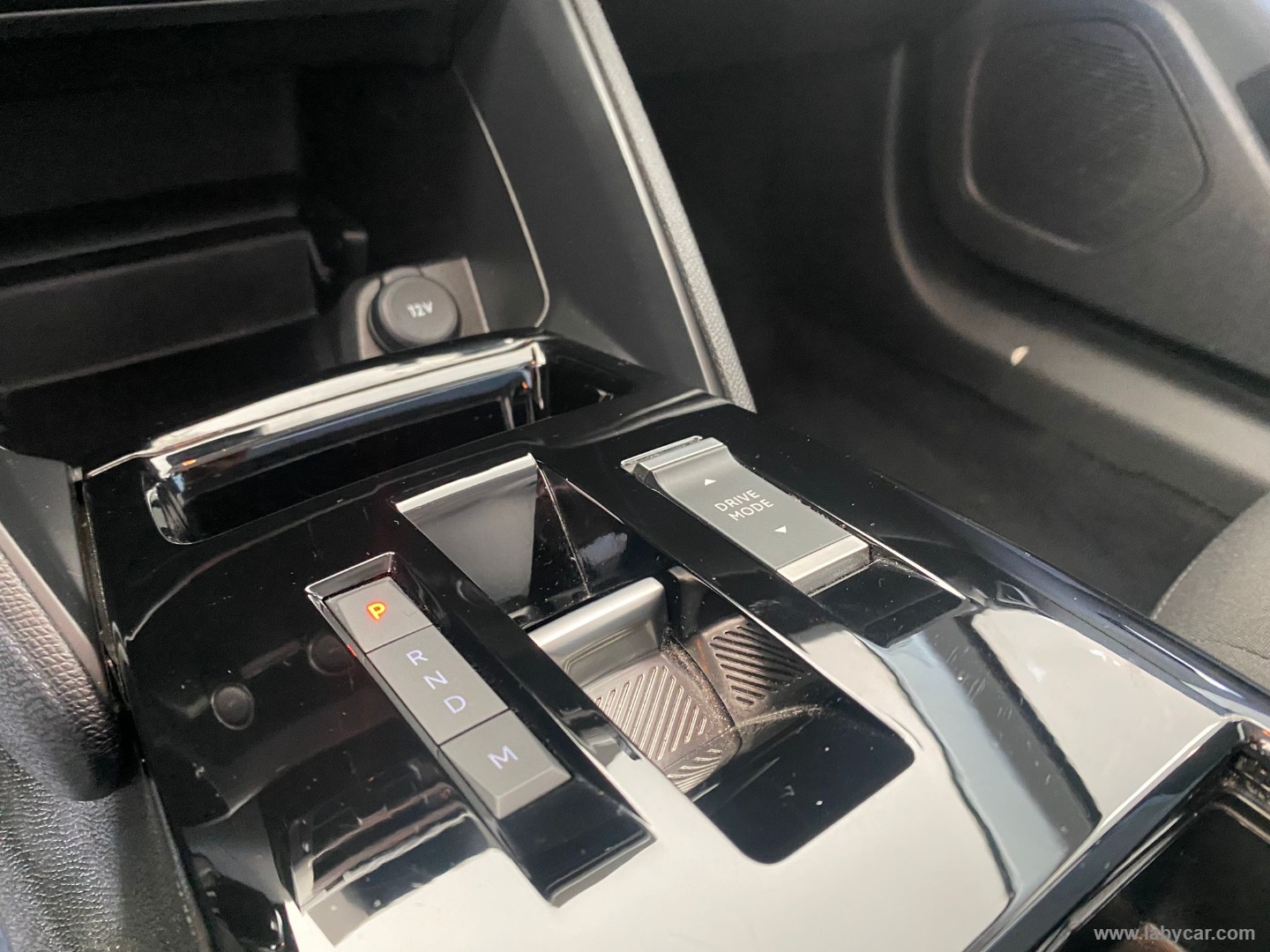 Citroën C4 Hybrid 110 e-DCS6 You - Immagine 15