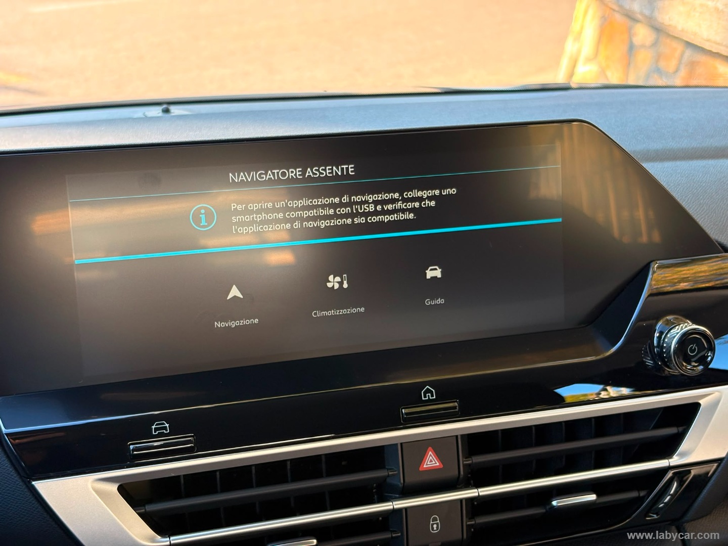 Citroën C4 Hybrid 110 e-DCS6 You - Immagine 15