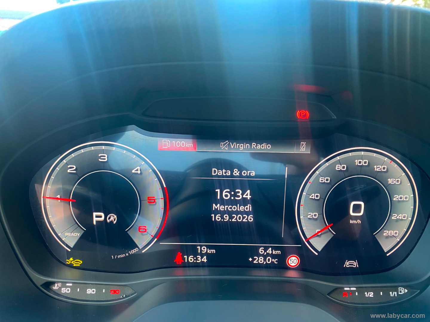 Audi Q2 35 TDI S tronic S line Edition - Immagine 15