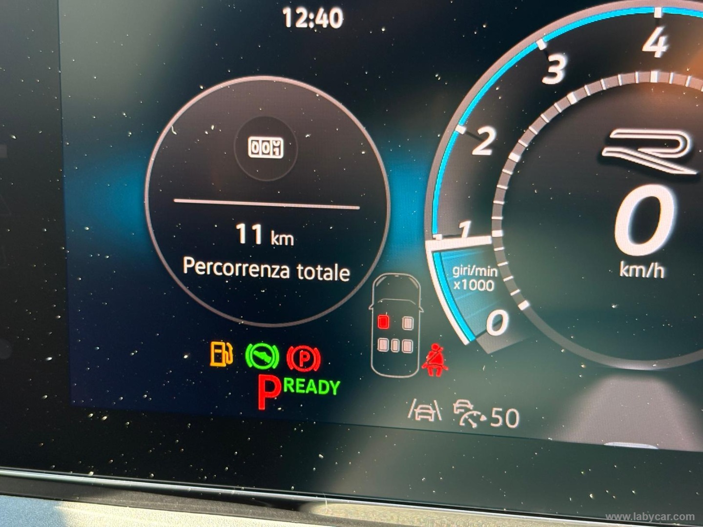 Volkswagen T-Roc 1.5 eTSI ACT 150 CV DSG R-Line - Immagine 15