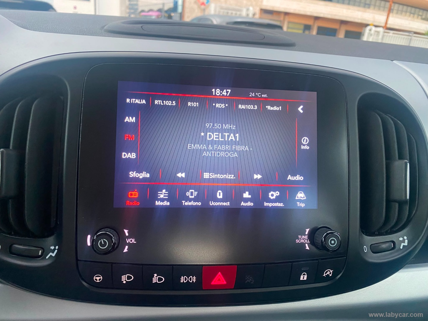 Fiat 500L 1.3 MJT 95 CV Connect - Immagine 15