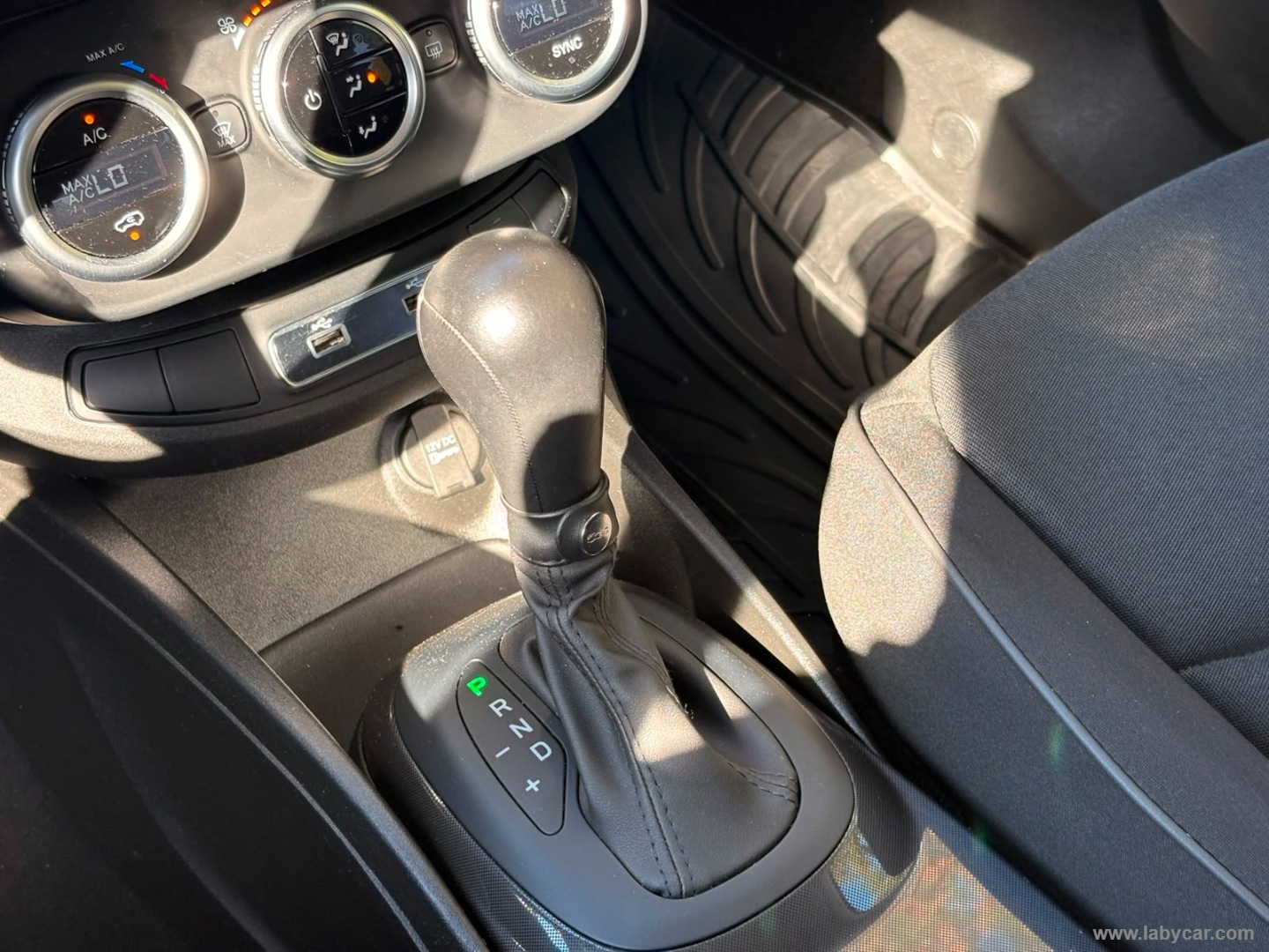 Fiat 500X 1.5 T4 Hybrid 130 CV DCT Club - Immagine 15