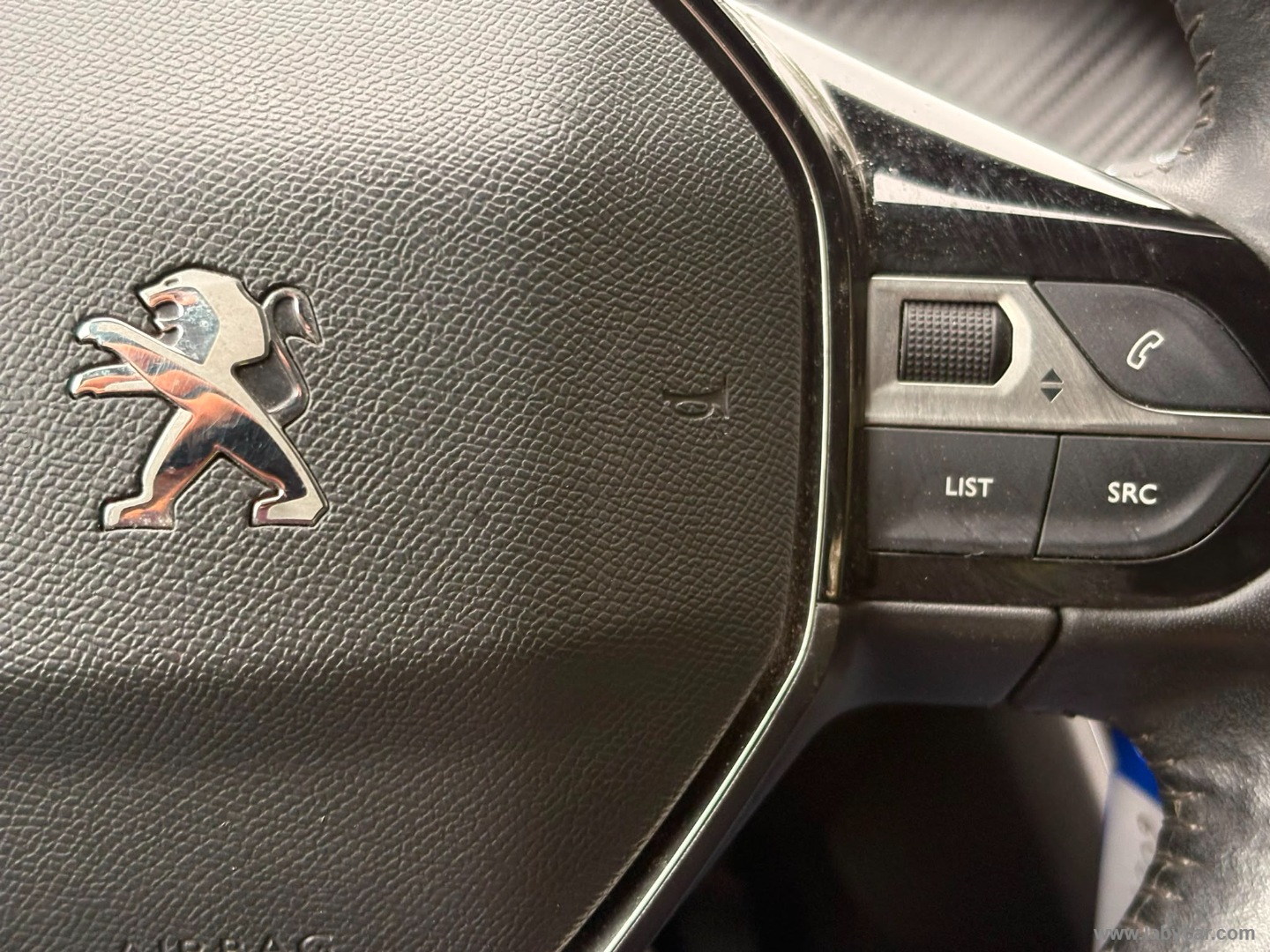 Peugeot 208 BlueHDi 100 S&S 5p. Active - Immagine 15