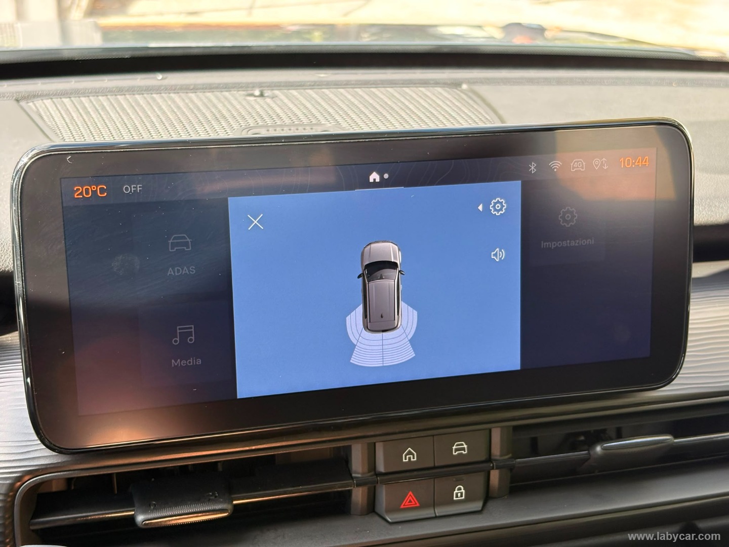 Jeep Avenger 1.2 Turbo Altitude - Immagine 15