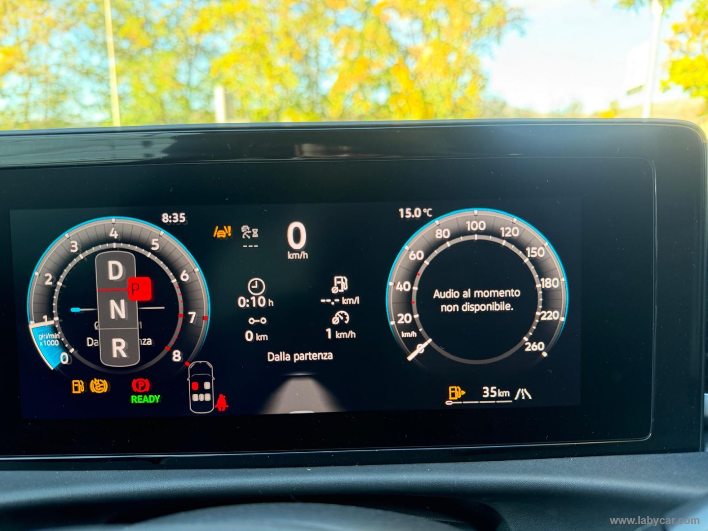 Volkswagen T-Roc 1.5 eTSI ACT 150 CV DSG R-Line - Immagine 15