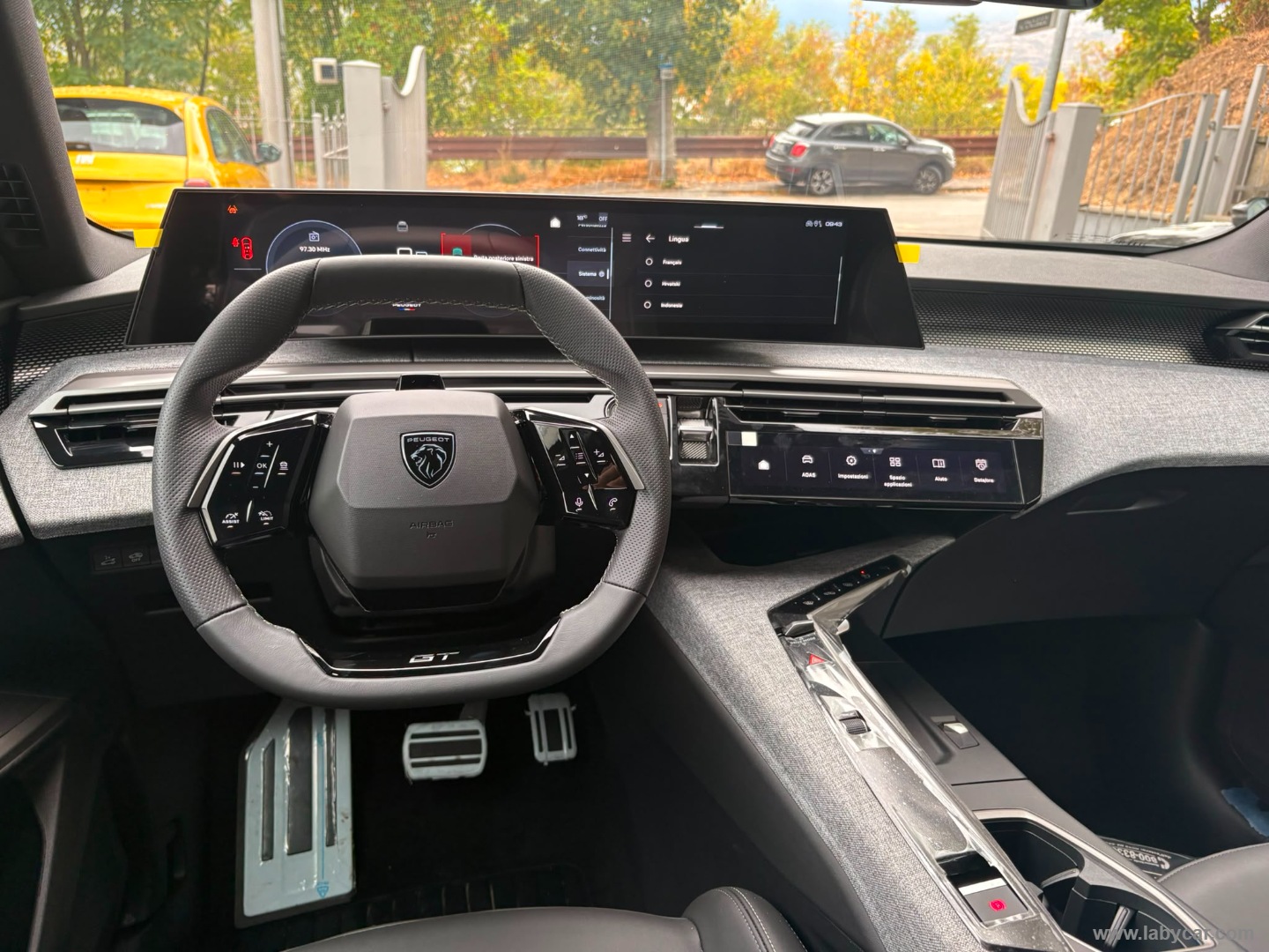 Peugeot 3008 Hybrid 145 e-DCS6 GT - Immagine 15