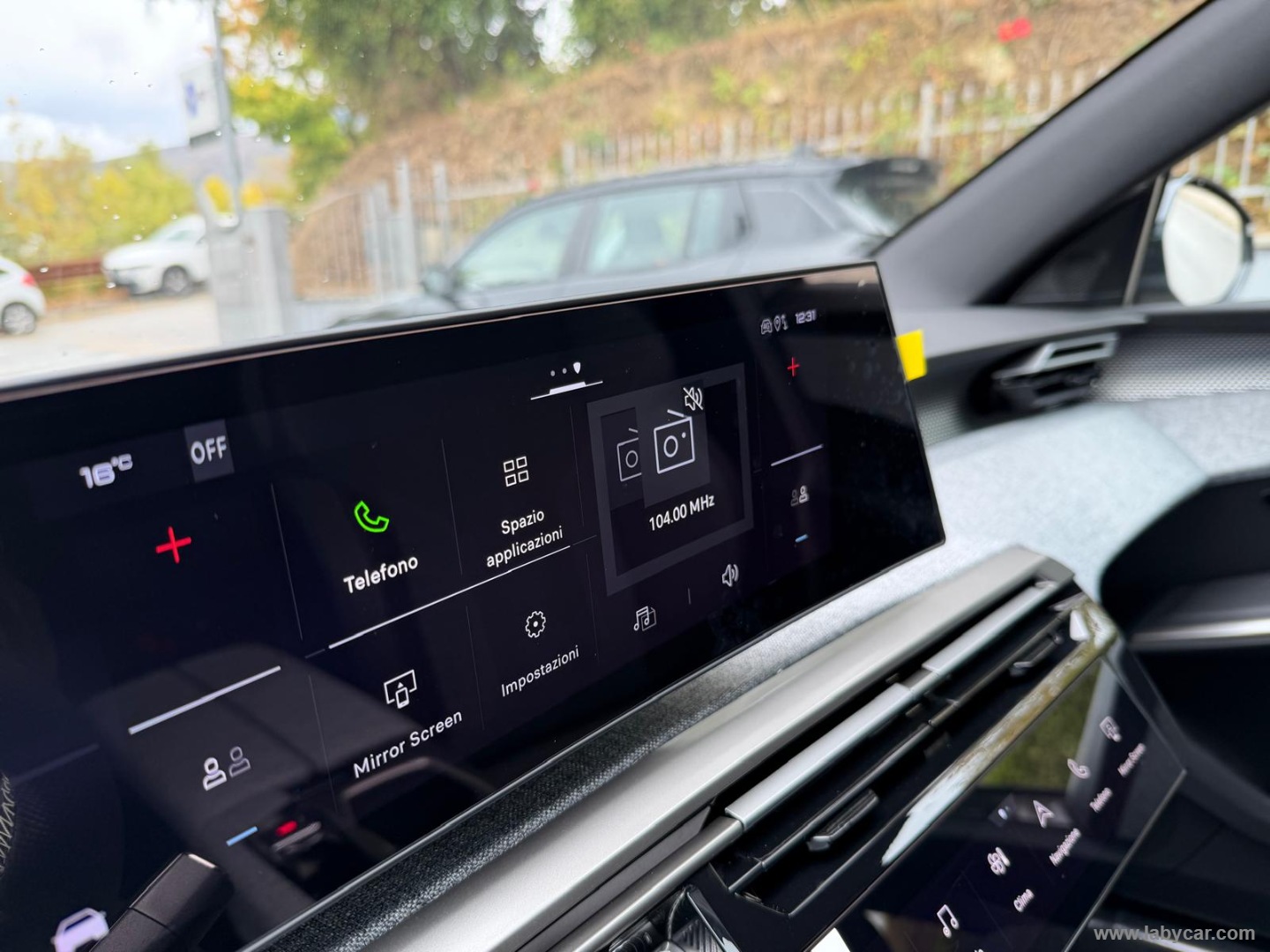 3008 Hybrid 145 e-DCS6 GT - immagine 15