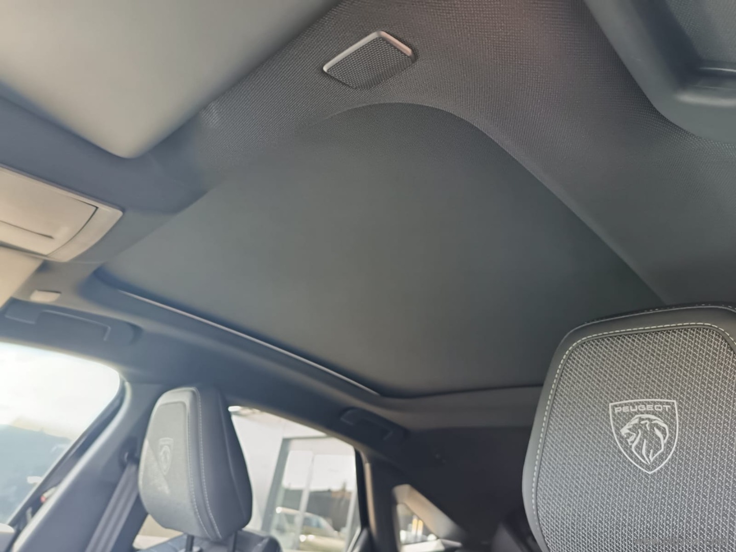 Peugeot 3008 Hybrid 145 e-DCS6 GT - Immagine 15