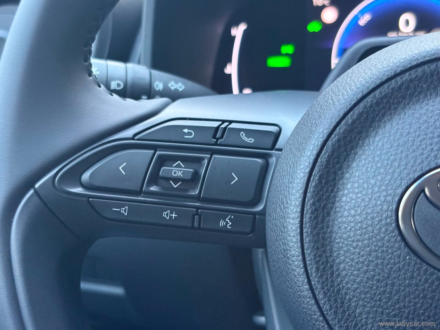 Toyota Aygo X 1.5 Hybrid 115 CV 5p. - Immagine 15