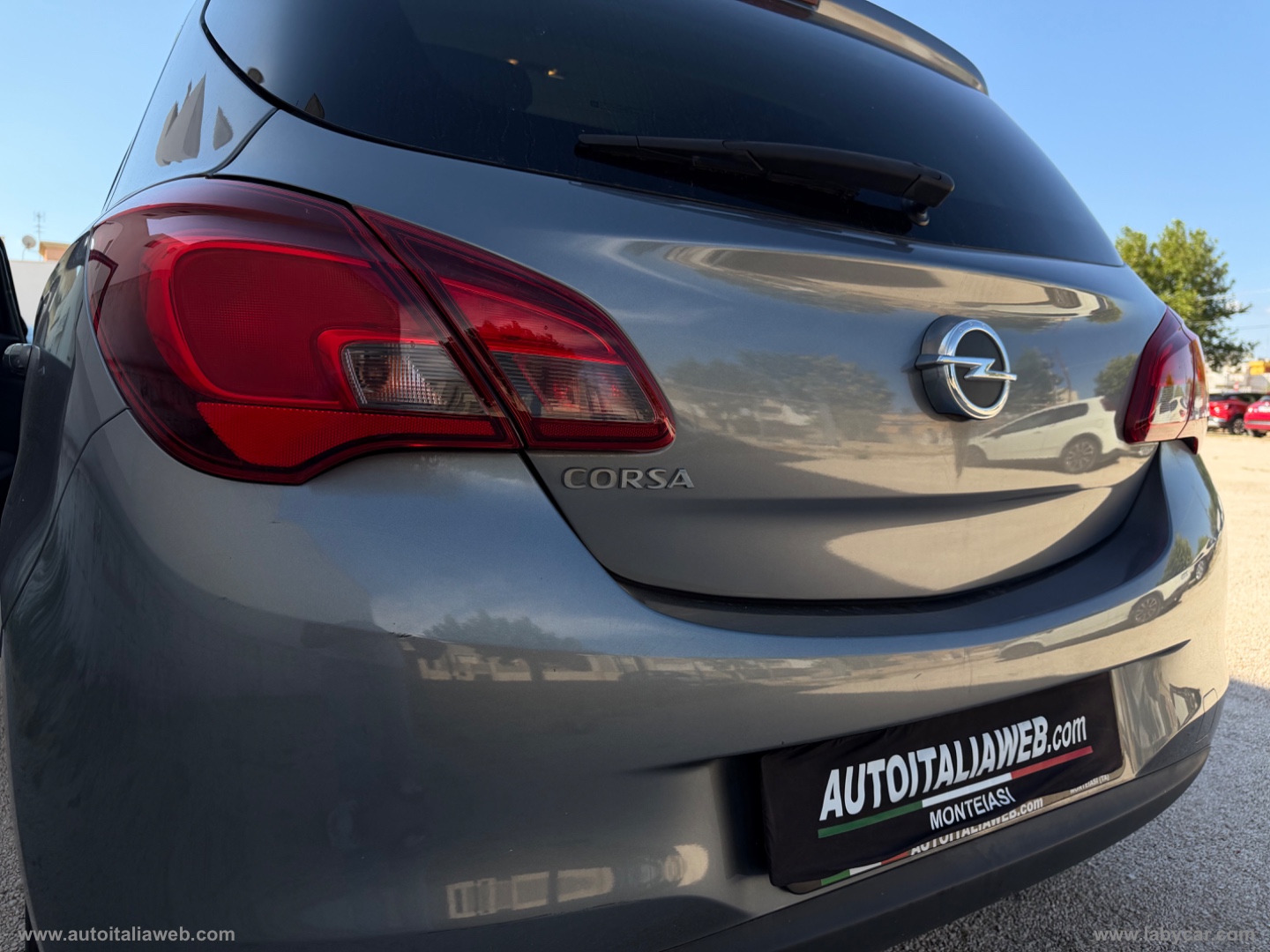 Corsa 1.4 90 CV GPL Tech 5p. n-Joy - immagine 15