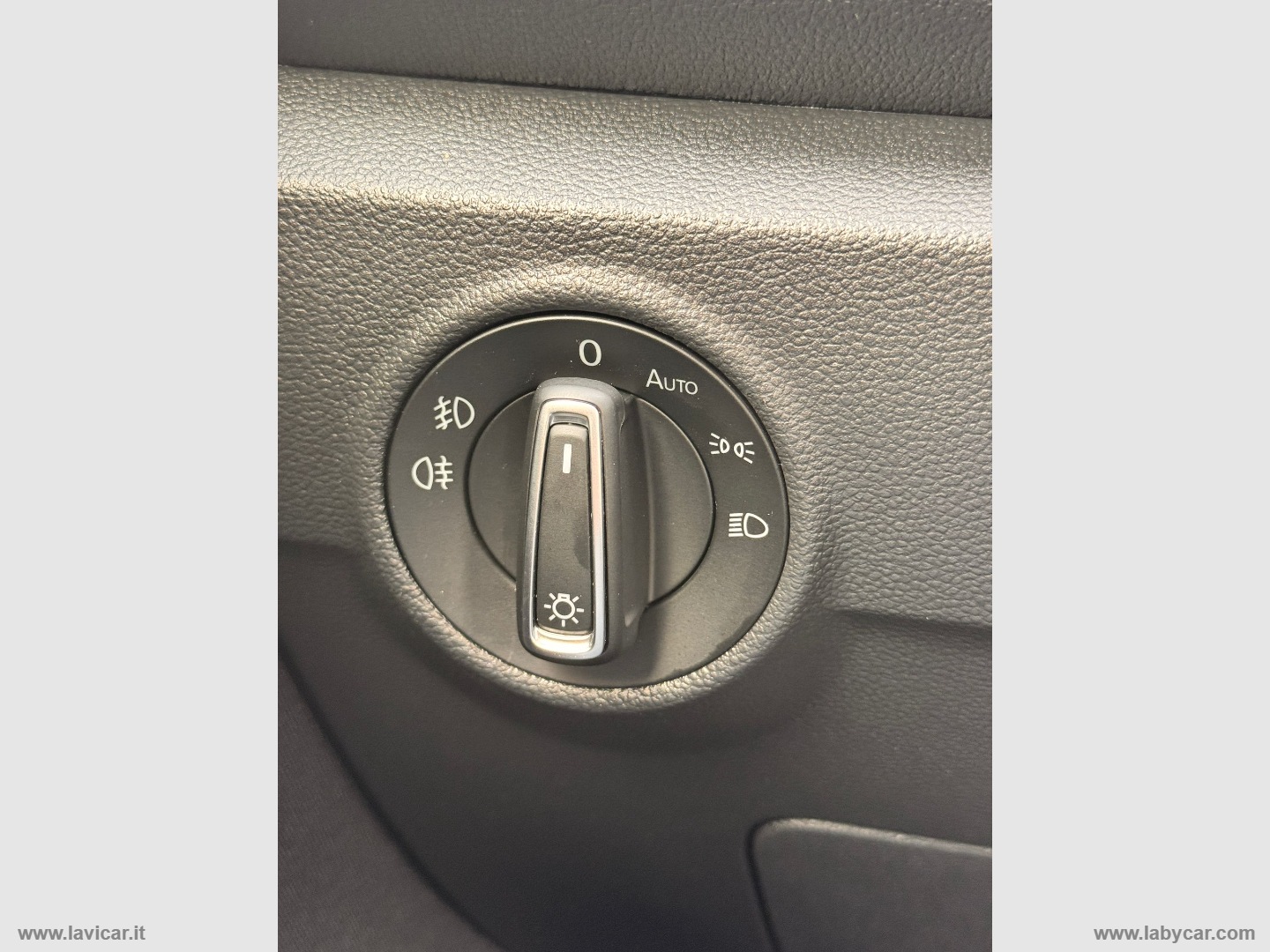 T-Roc 2.0 TDI SCR Style - immagine 15