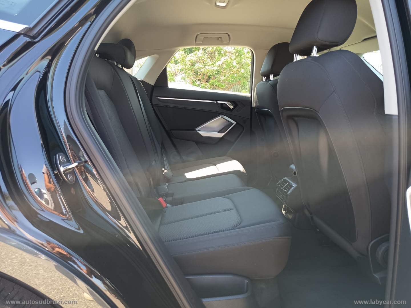 Q3 SPB 35 TDI S tronic Business Plus - immagine 15