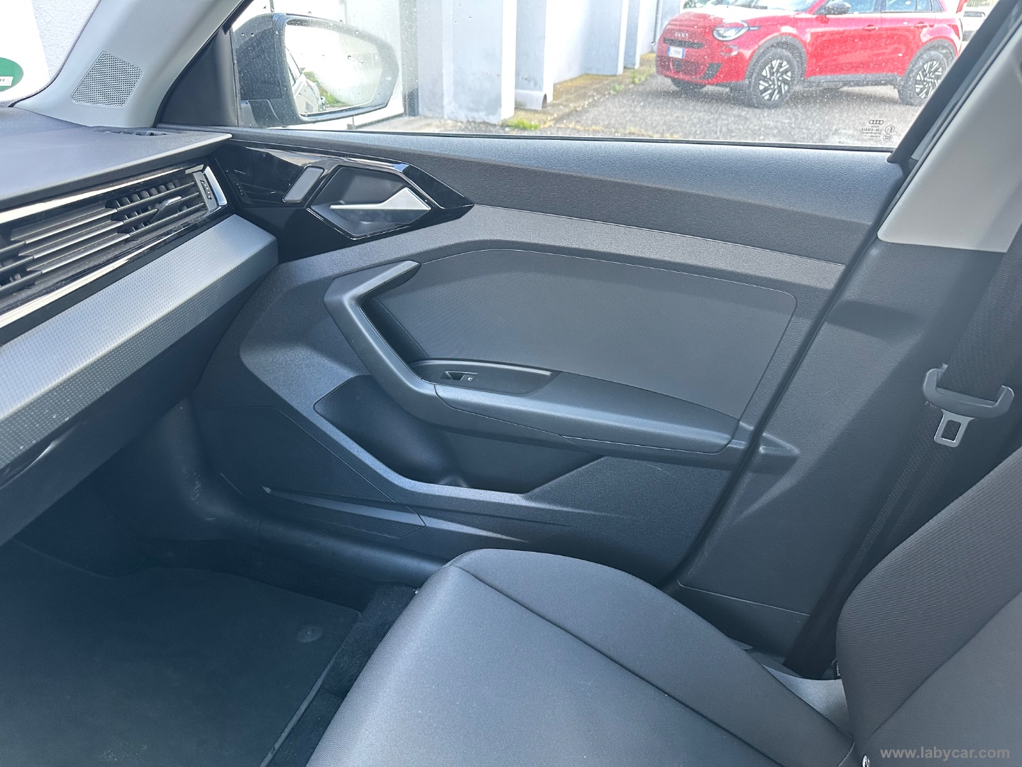 A1 allstreet 30 TFSI S tronic Admired - immagine 15