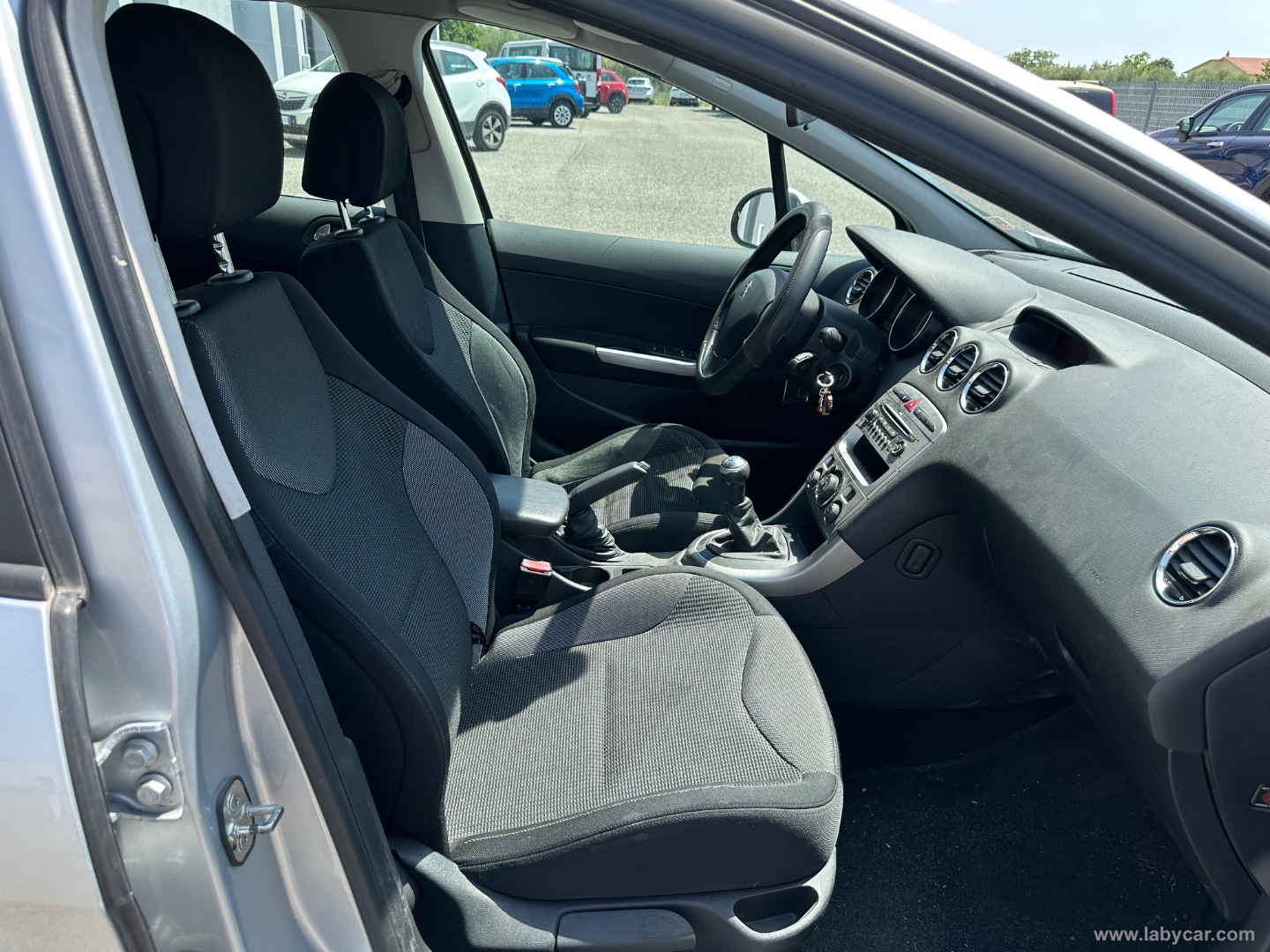 308 1.6 HDi 110 CV 5p. - immagine 15