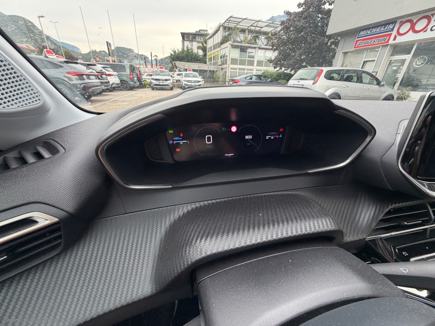 208 PureTech 100 S&S 5p. Allure - immagine 15