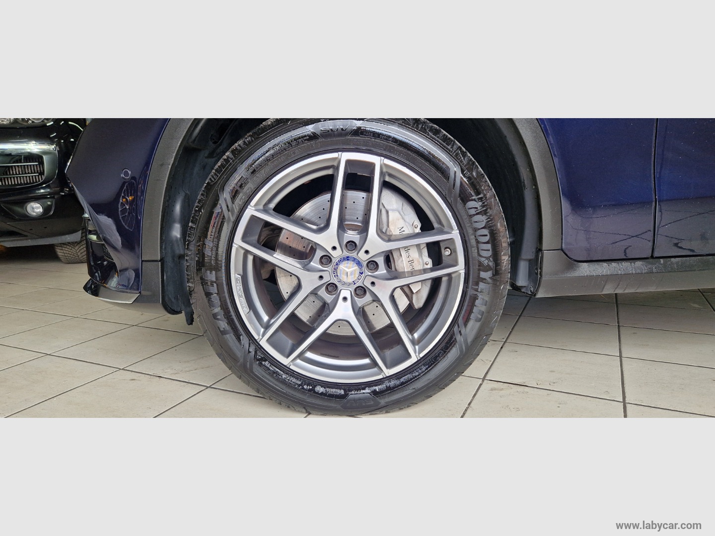GLC 250 d 4Matic Premium AMG - immagine 15