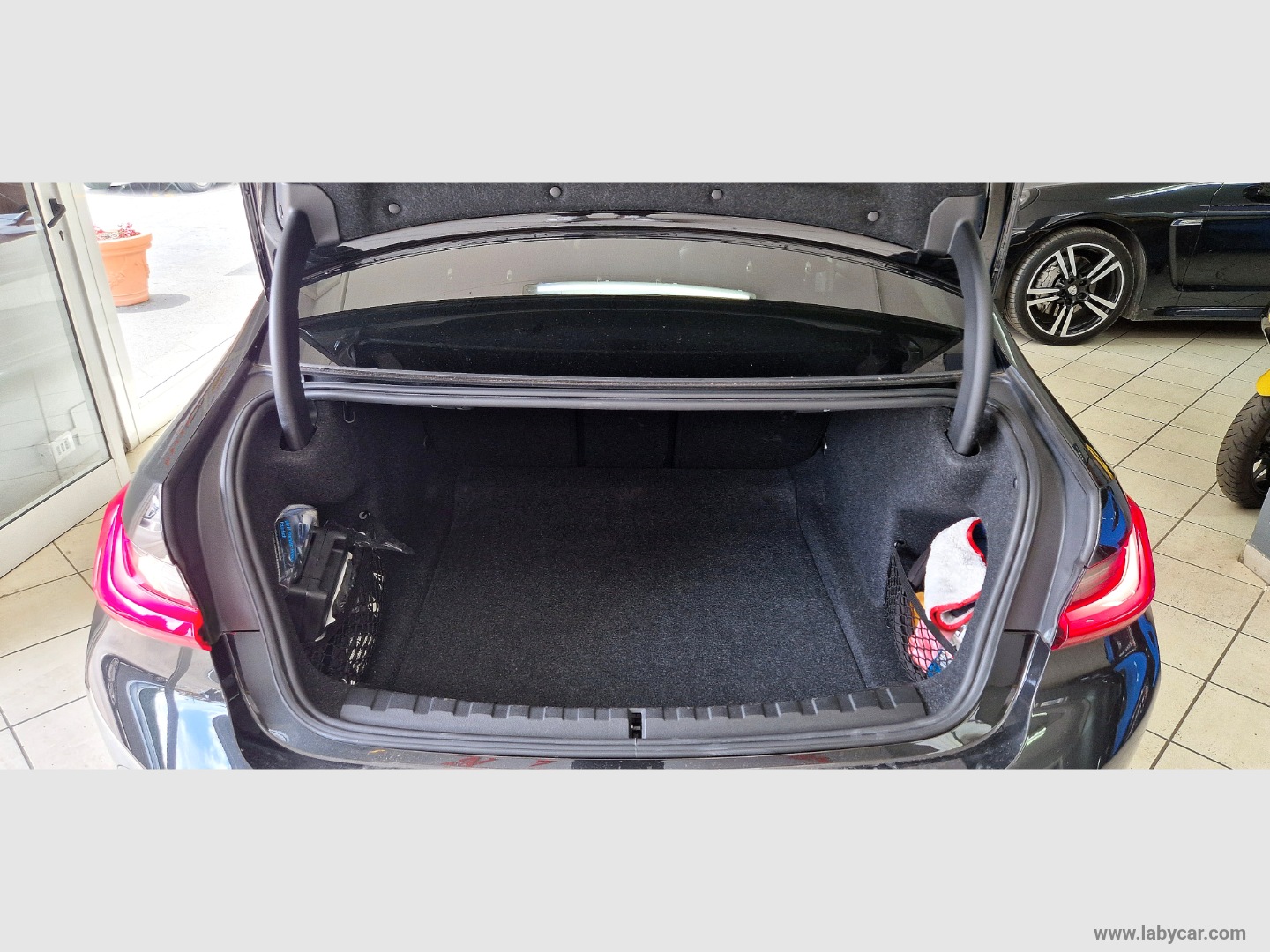 318d 48V Sport BERLINA - immagine 15