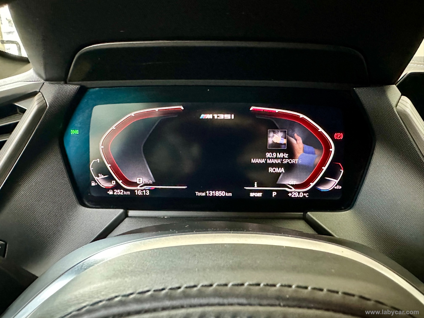 M 135i xDrive - immagine 15