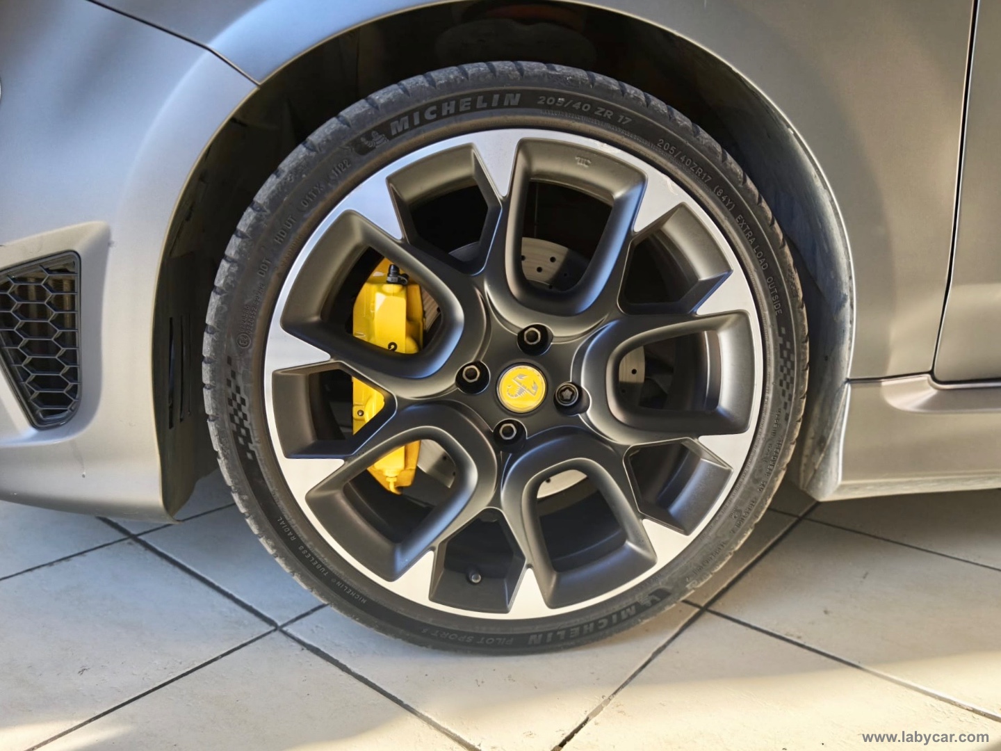 595 1.4 Turbo T-Jet 180 CV MTA Compet. - immagine 15