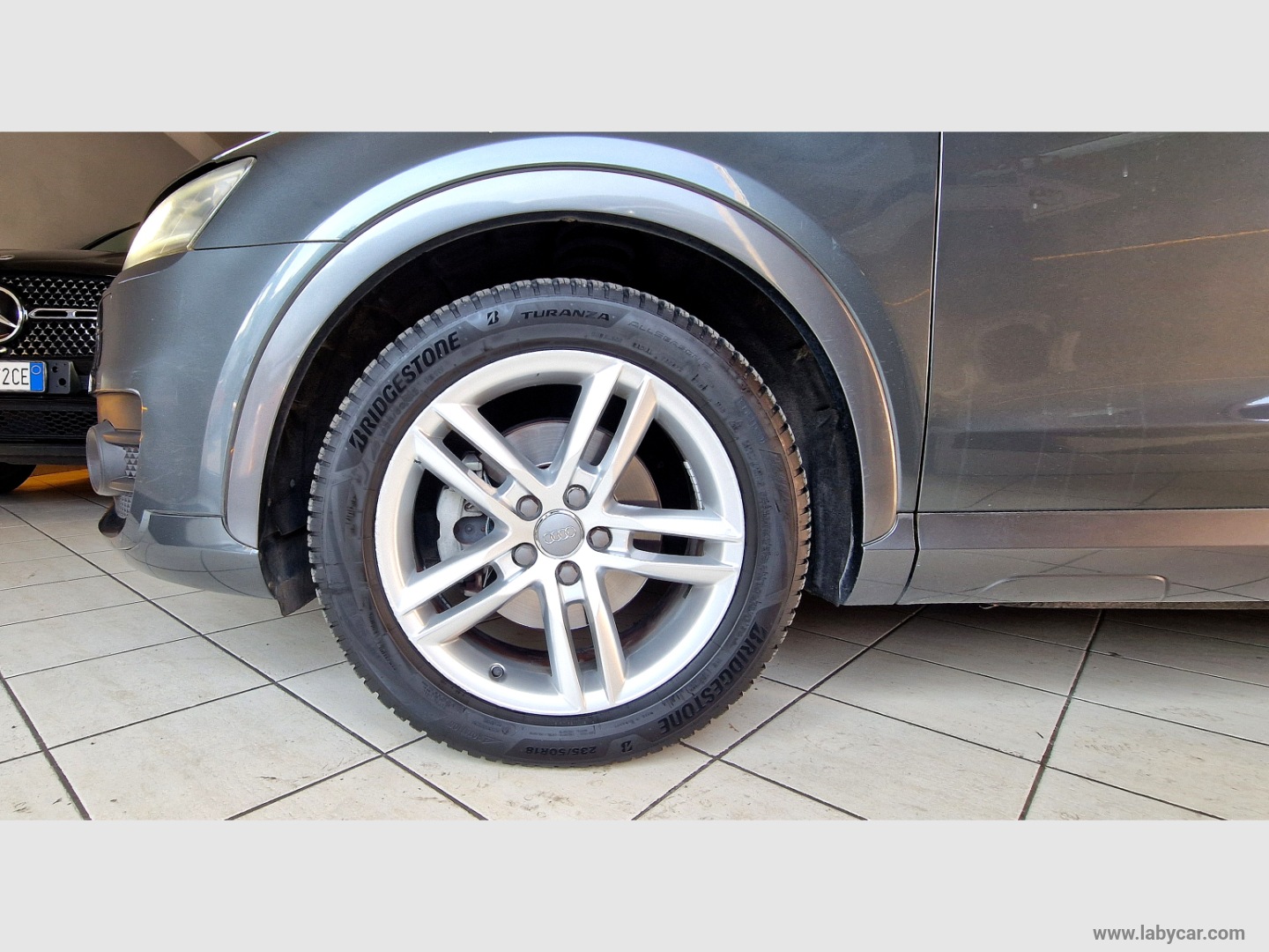 Q3 2.0 TFSI quattro S Line Edition - immagine 15