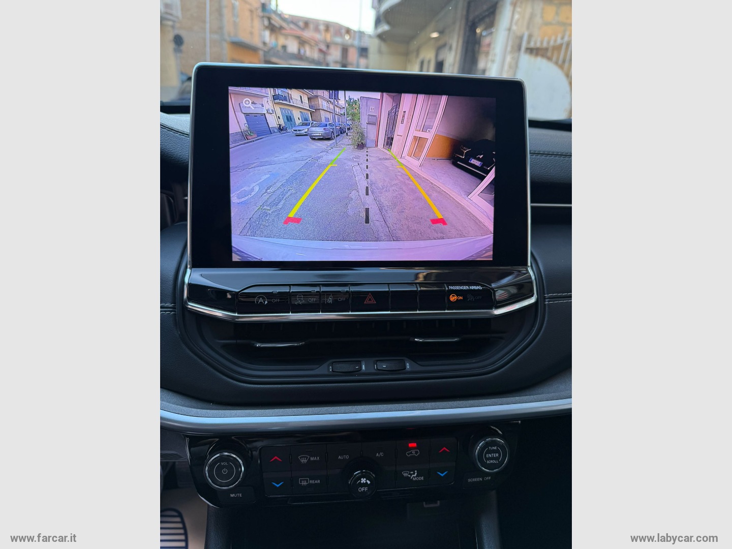 Compass 1.6 Mjt II 2WD Limited - immagine 15