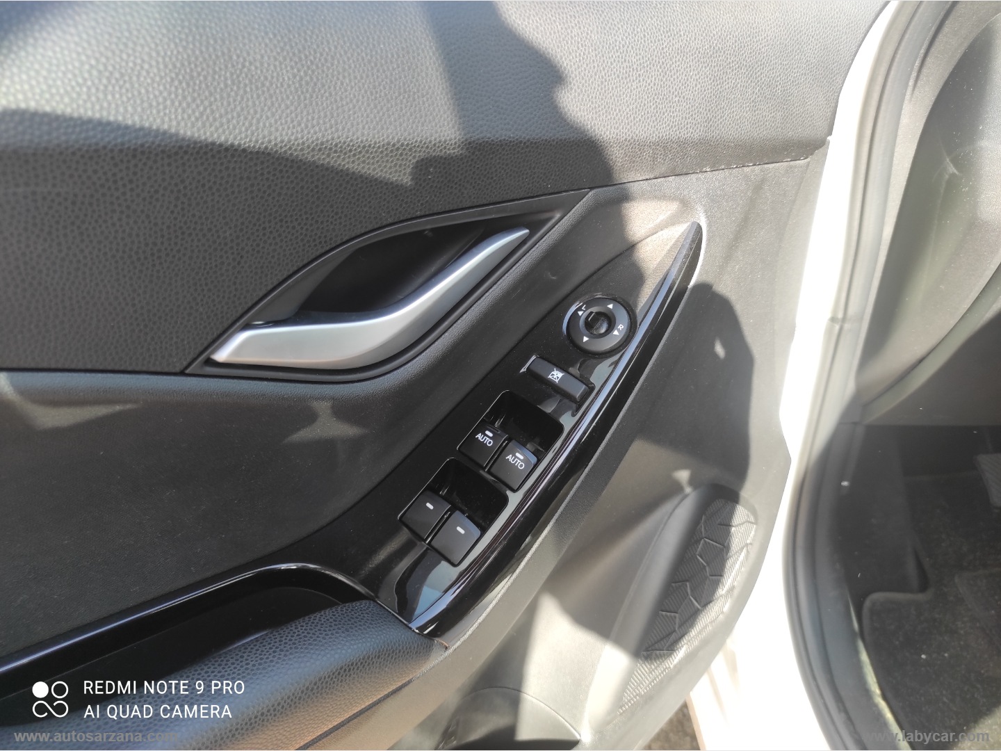 ix20 1.4 90 CV Comfort - immagine 15
