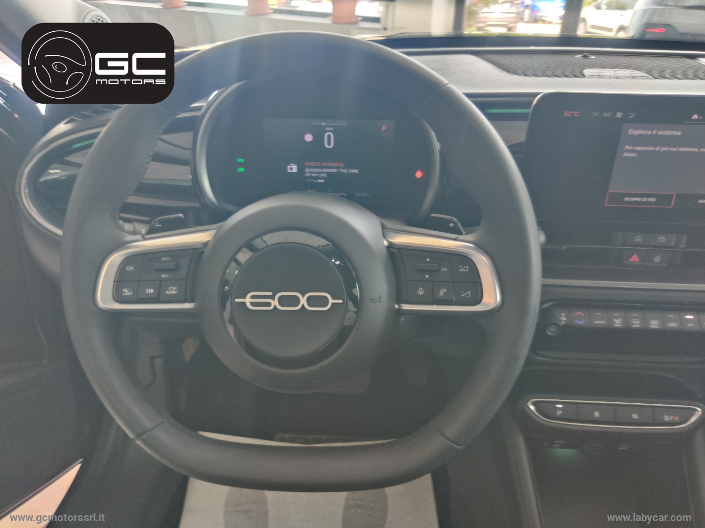 600 Hybrid MHEV - immagine 15