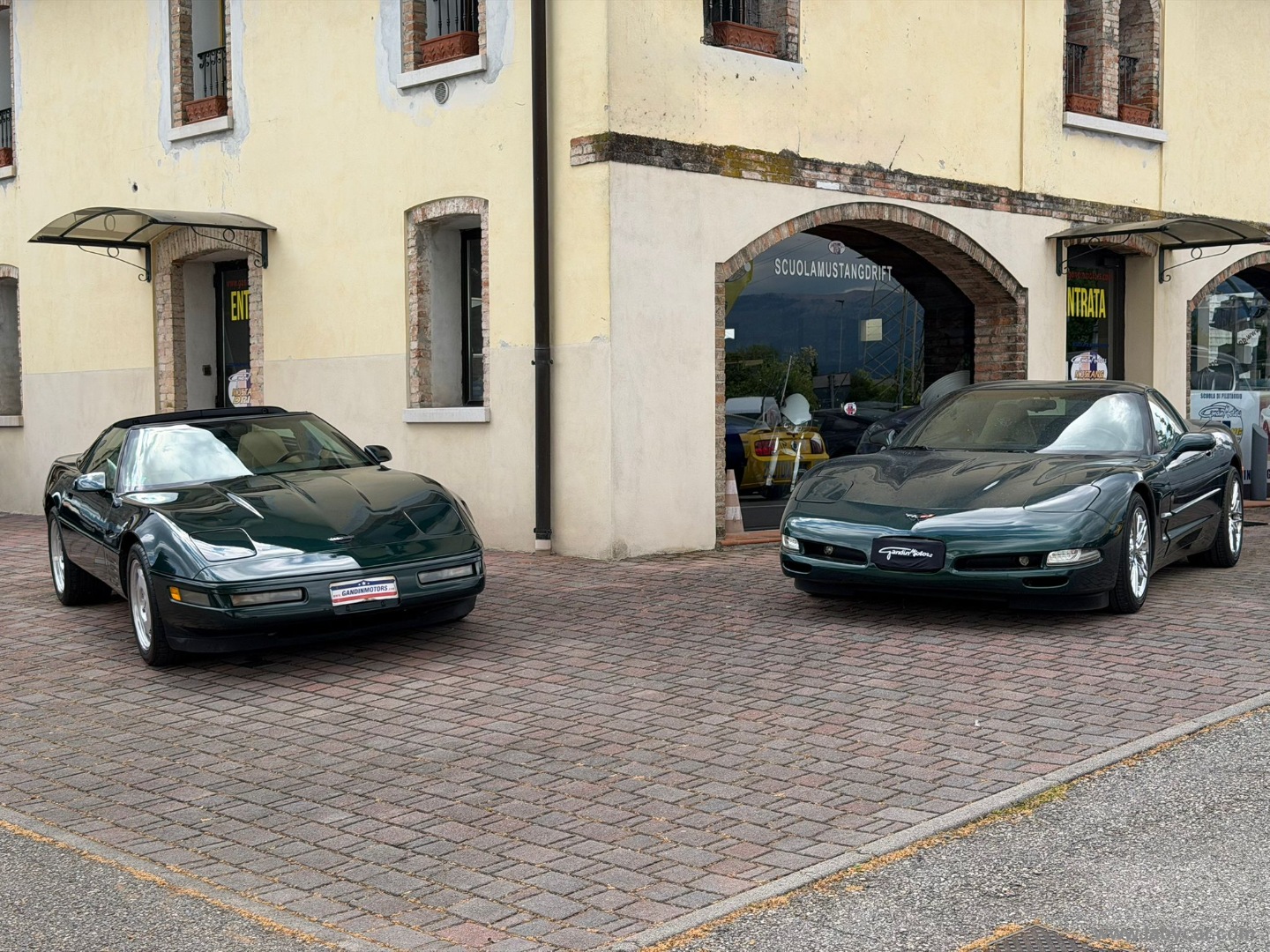 Corvette C4 5.7 V8 Coupé ASI–TETTO ASPORTABILE - immagine 15