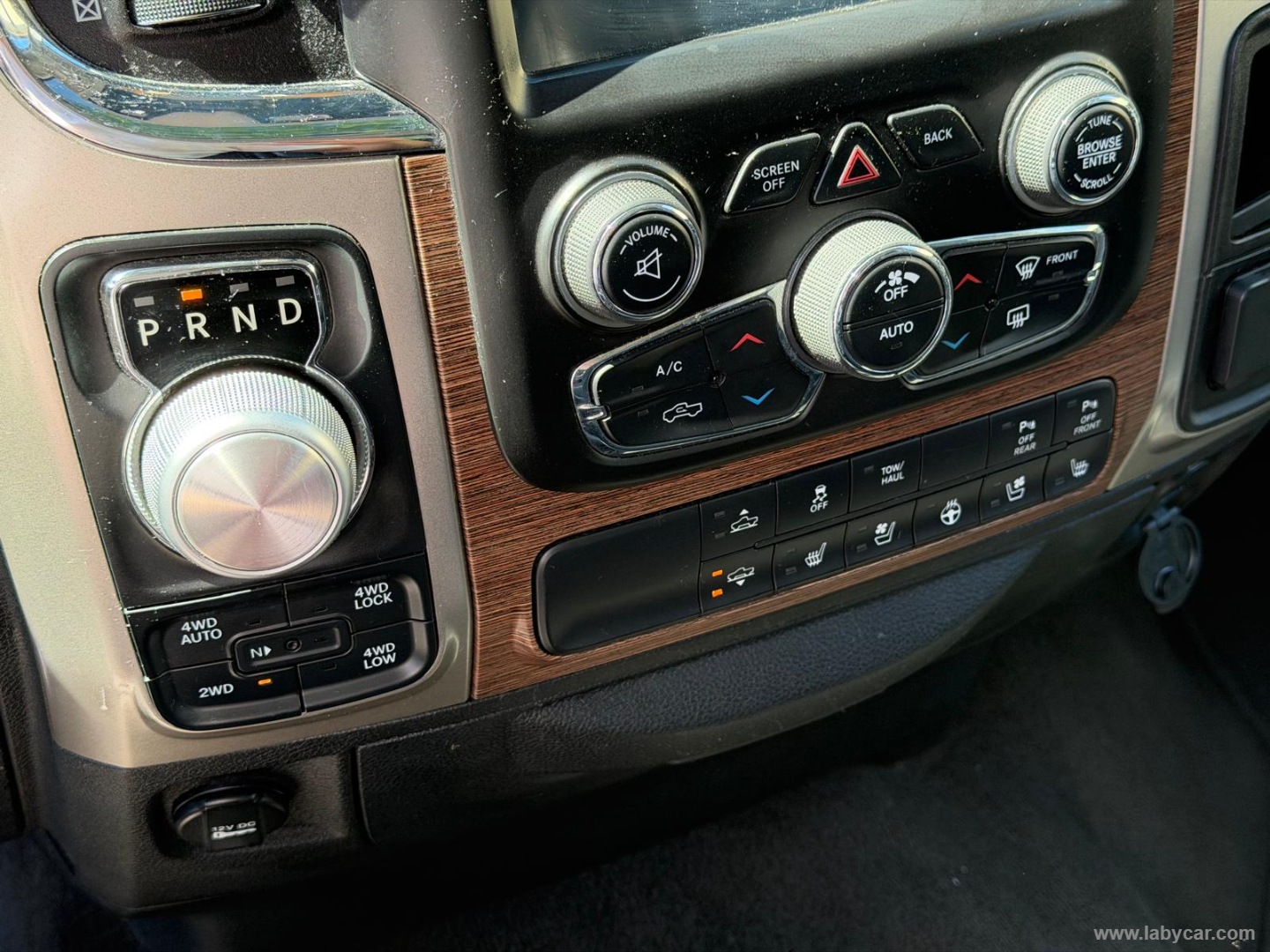 RAM 1500 CREW CAB LARAMIE 4X4 GPL–6 POSTI-TRAINO 35 Q.LI - immagine 15