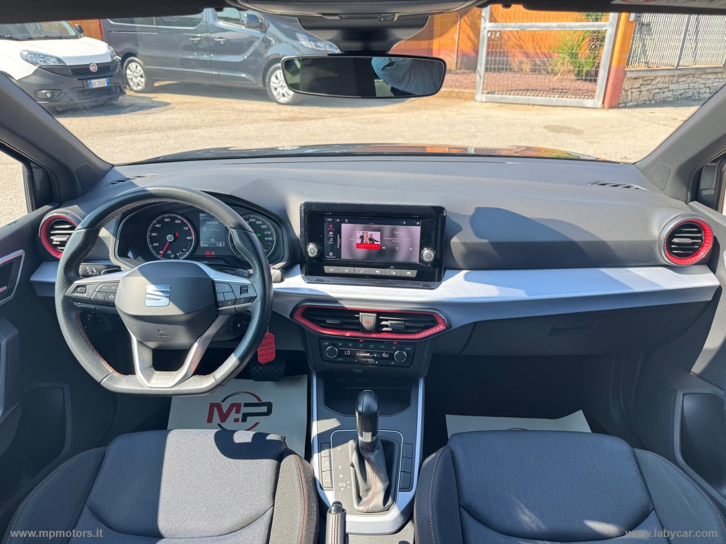 ARONA FR DSG 1.0 EcoTSI 110CV AUTOMATICA - immagine 15