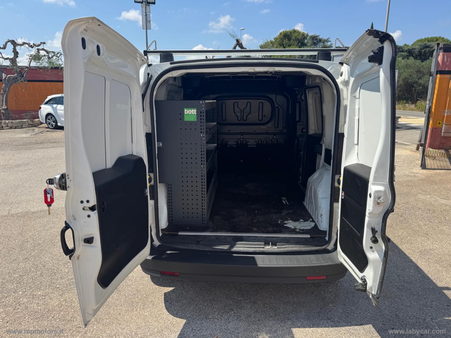 DOBLO CARGO 1.3 MJ 95CV - immagine 15