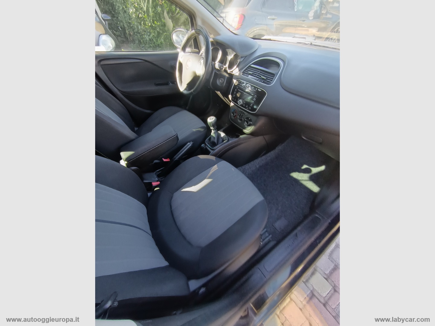 Punto 1.4 8V 5p. Easypower Lounge - immagine 15