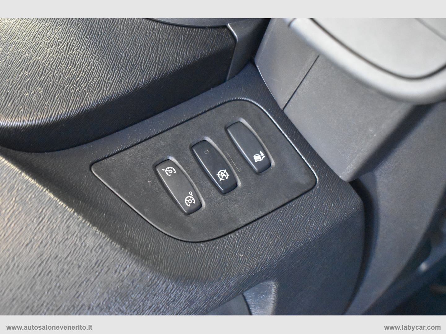 Grand Kangoo 1.5 dCi 110 CV S&S 7 posti - immagine 15