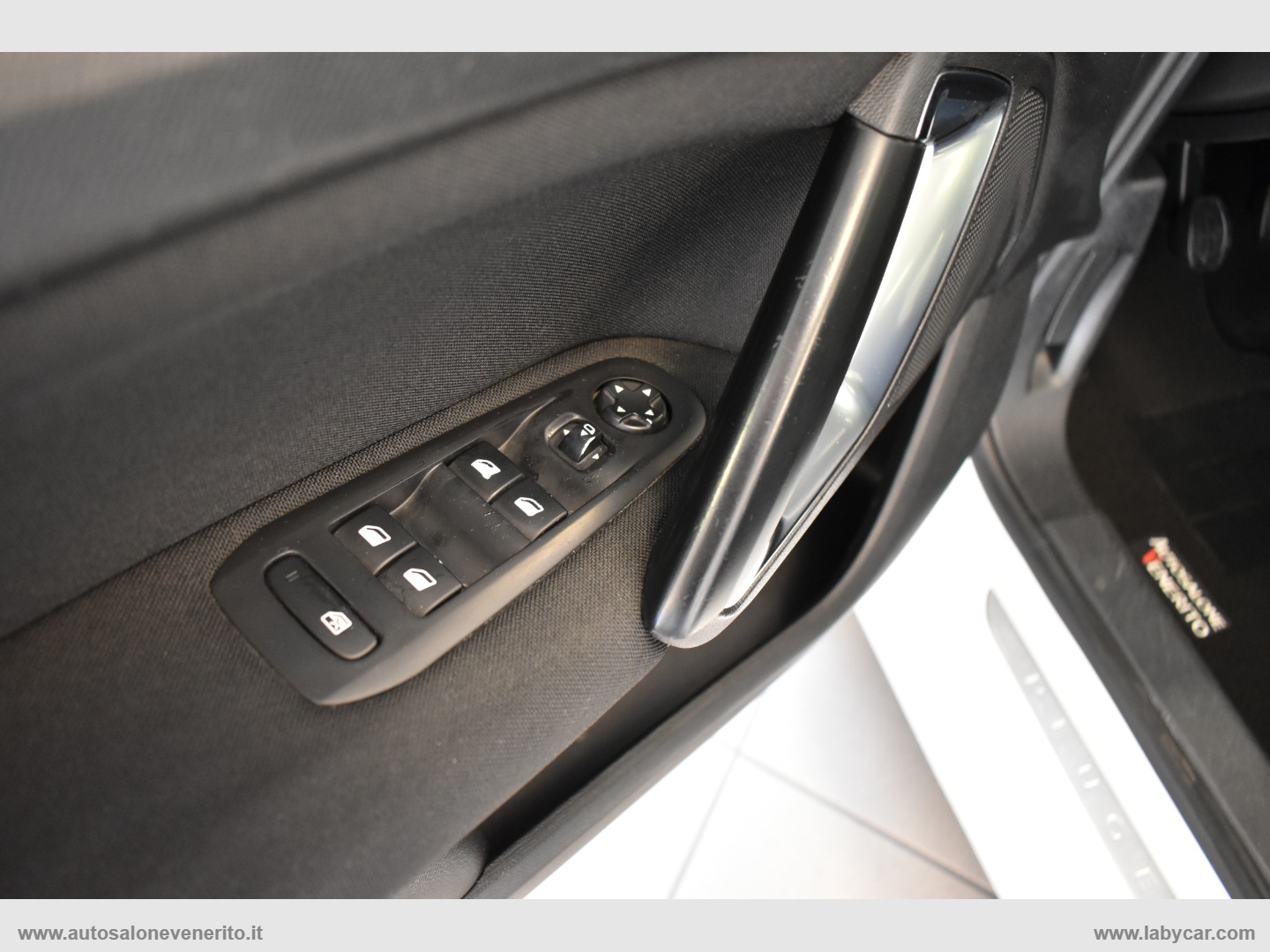 308 BlueHDi 120 S&S SW GT Line - immagine 15