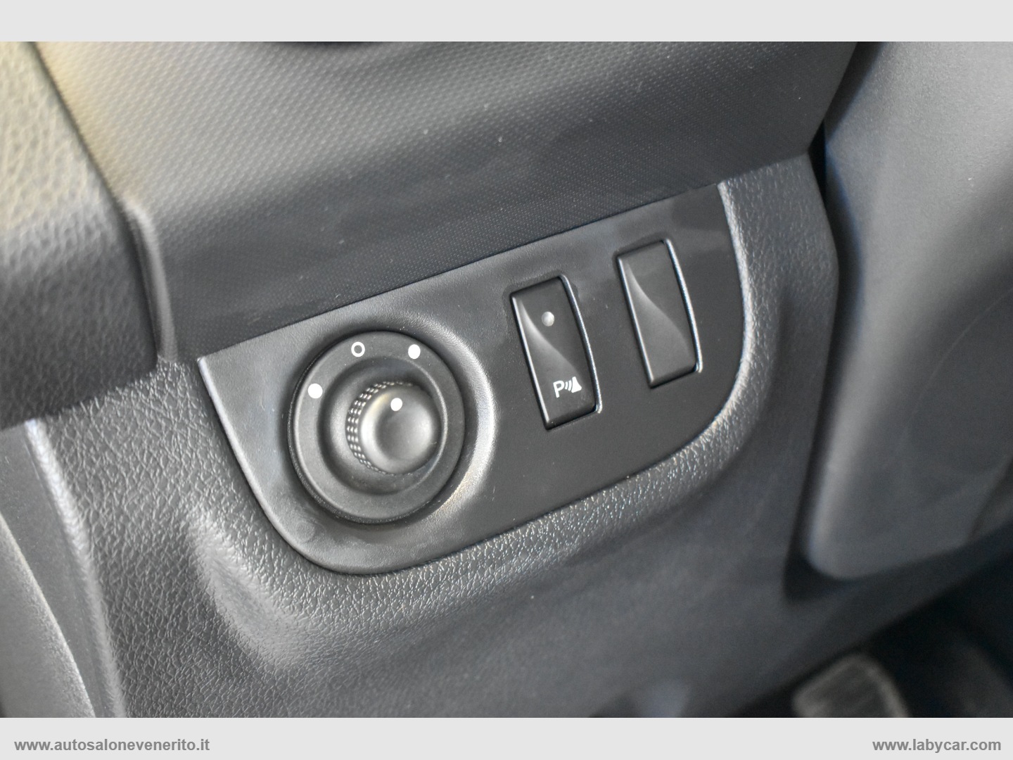 Sandero Streetway 1.5 Blue dCi 75CV Comf - immagine 15