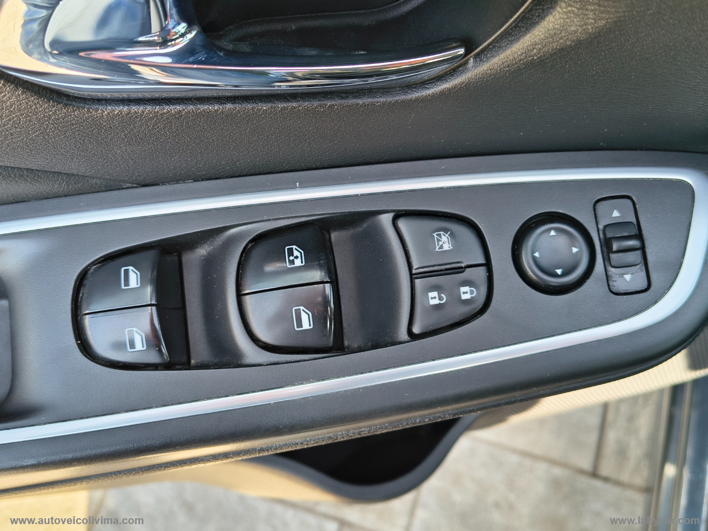 Micra IG-T 92 Xtronic 5p. Acenta - immagine 15