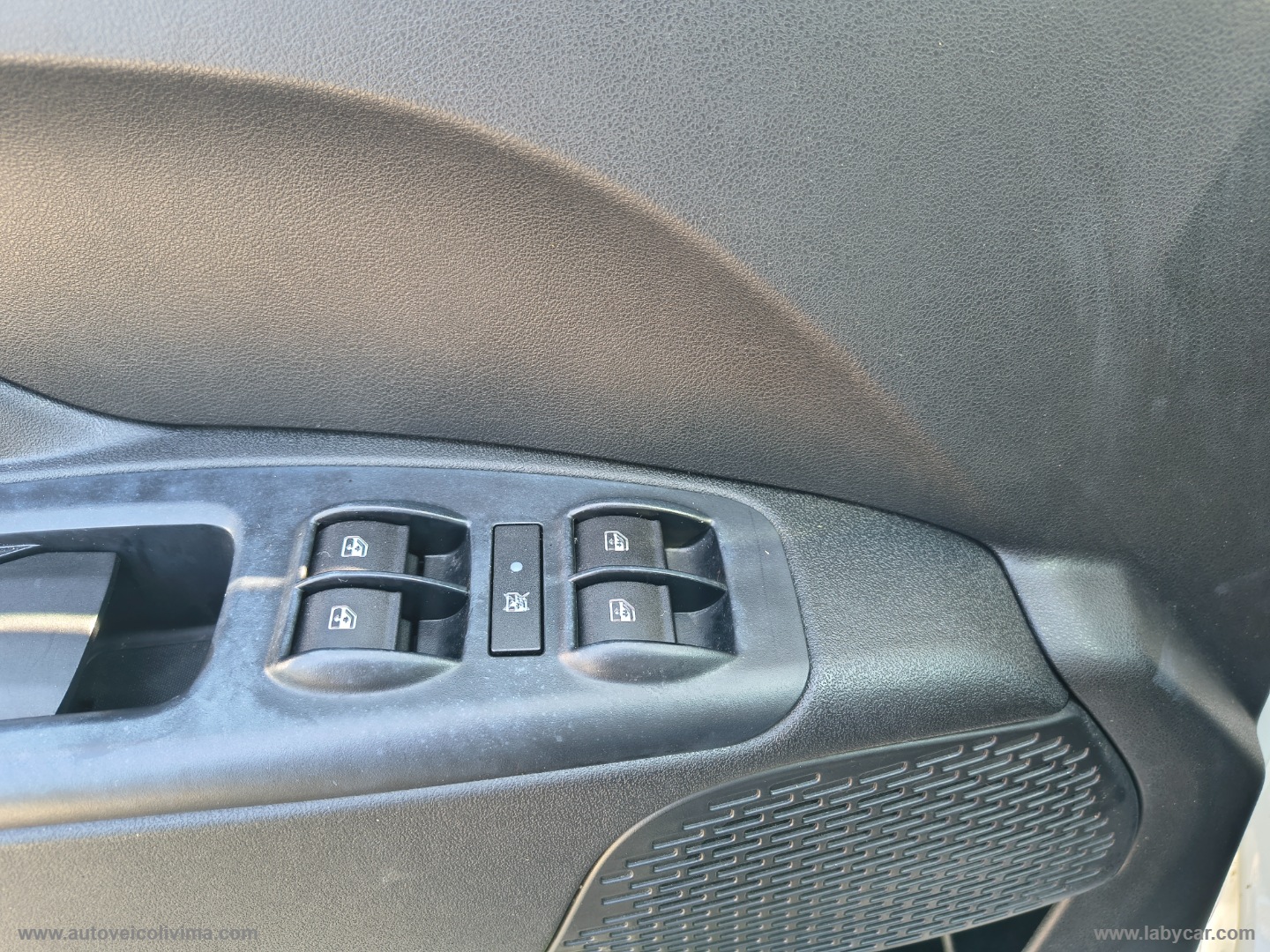 Doblò 1.6 MJT 120CV PC Combi N1 SX - immagine 15