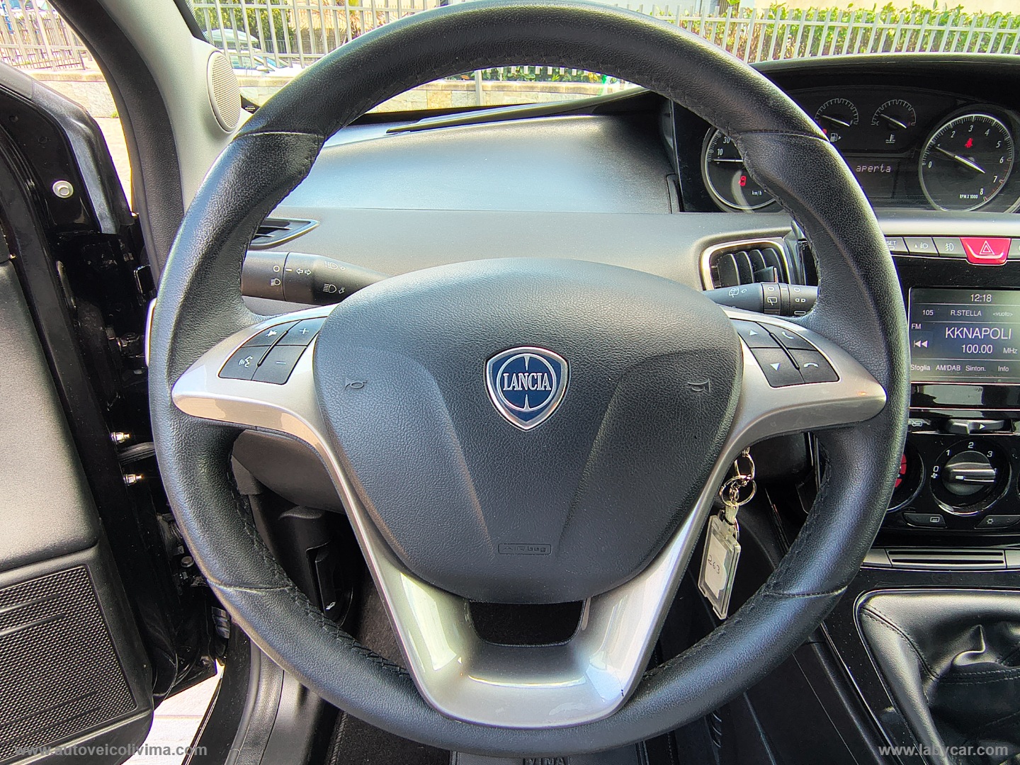 Ypsilon 1.2 69 CV 5p. GPL Ecochic GOLD - immagine 15