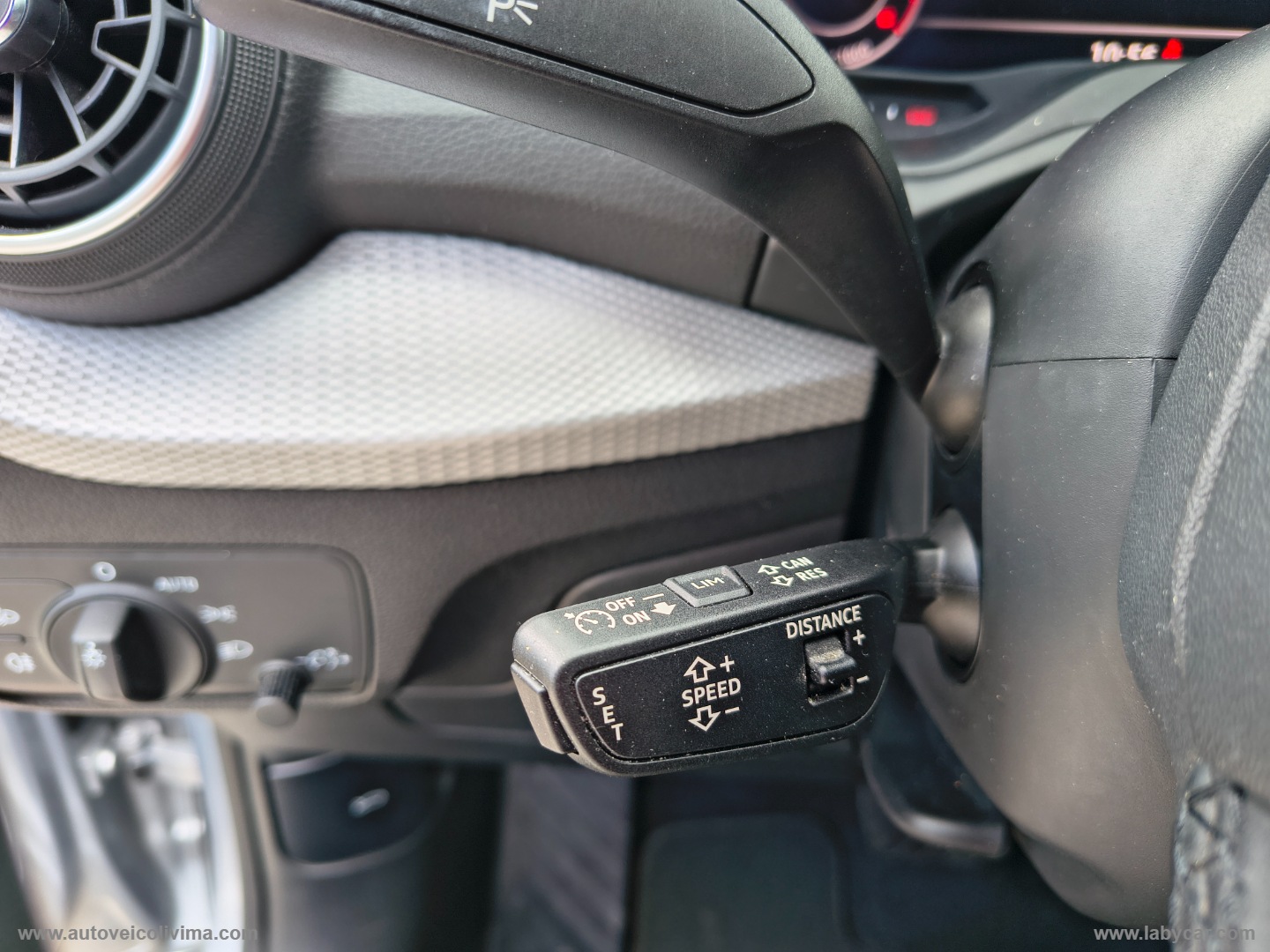 Q2 30 TDI S tronic Business Plus - immagine 15