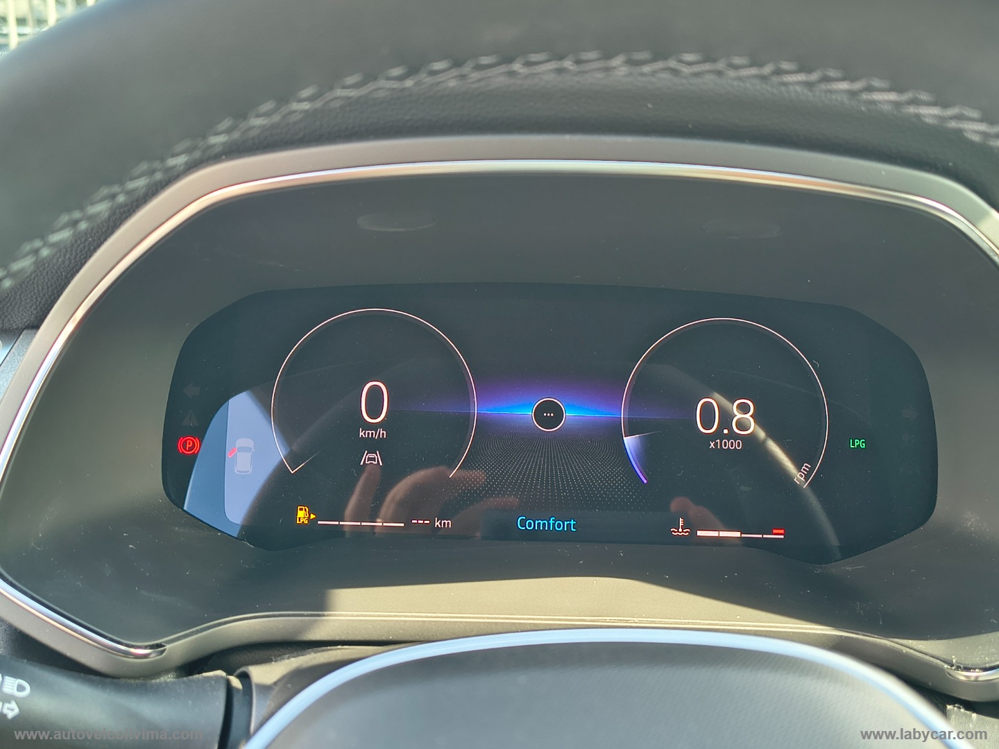 Captur Eco-G 120 CV Techno KM 0 ITALIA - immagine 15