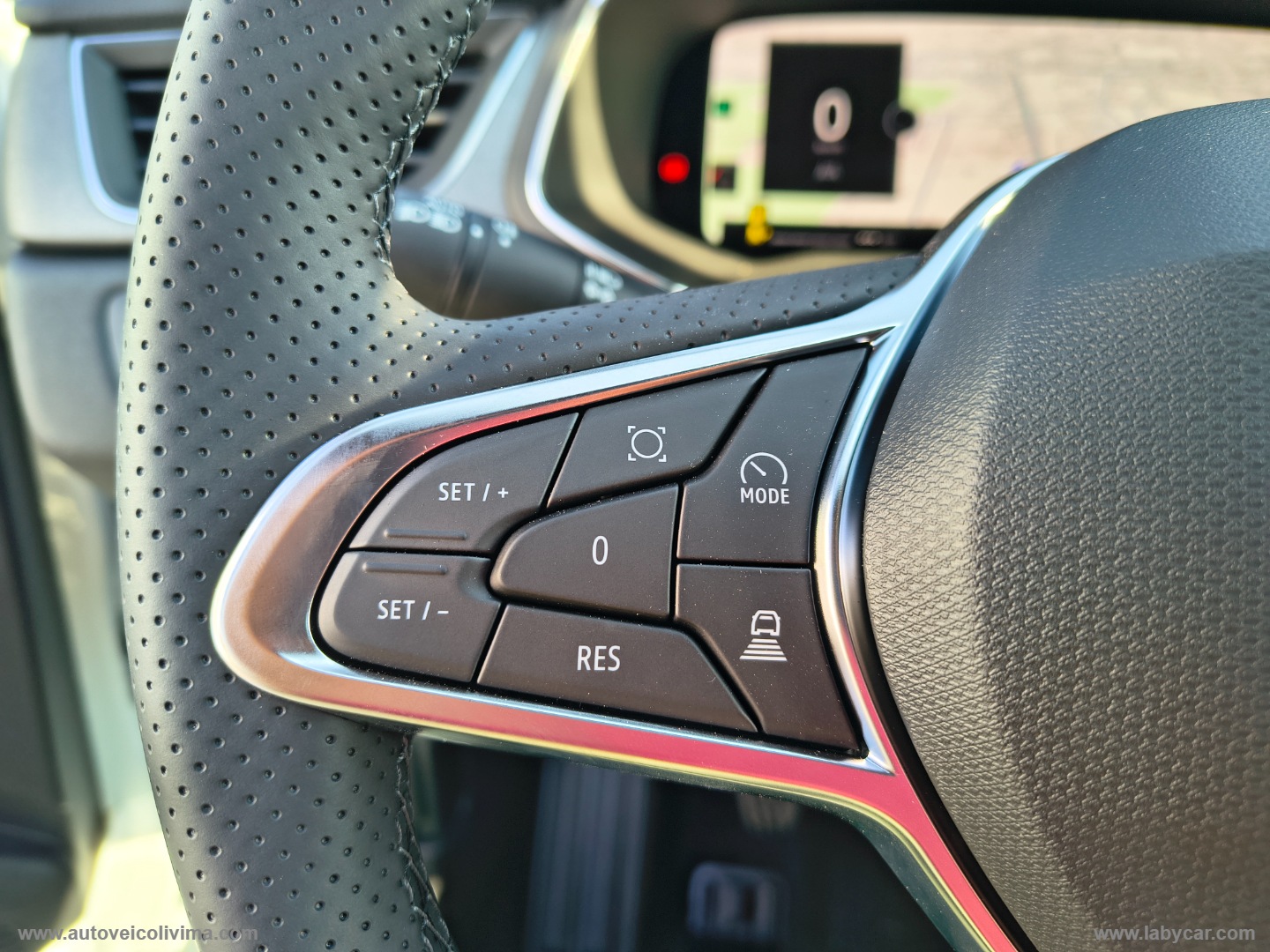 Captur Eco-G 120 CV Techno KM 0 ITALIA - immagine 15