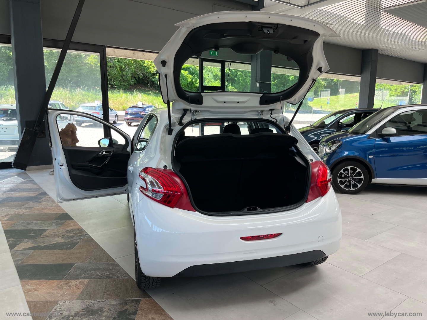 208 1.4 VTi 95 CV 5p. GPL Active - immagine 15