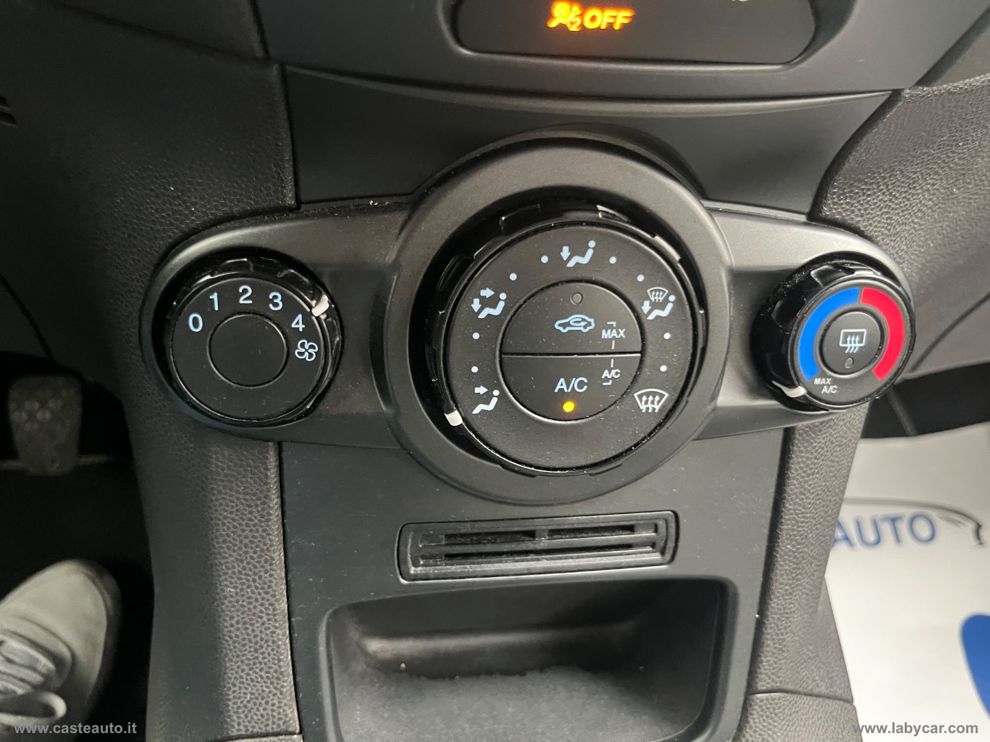 Fiesta 1.5 TDCi 95 CV 5p. ST-Line - immagine 15