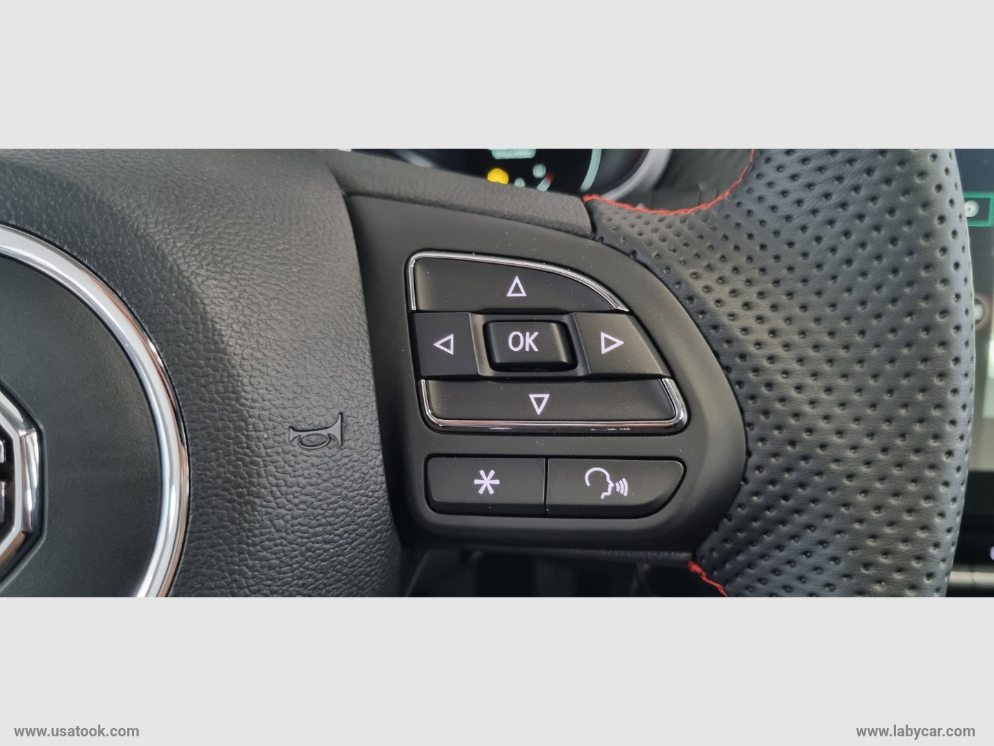 ZS 1.5 VTi-tech Luxury MG ZS 1.5 LUXURY KM0 - immagine 15