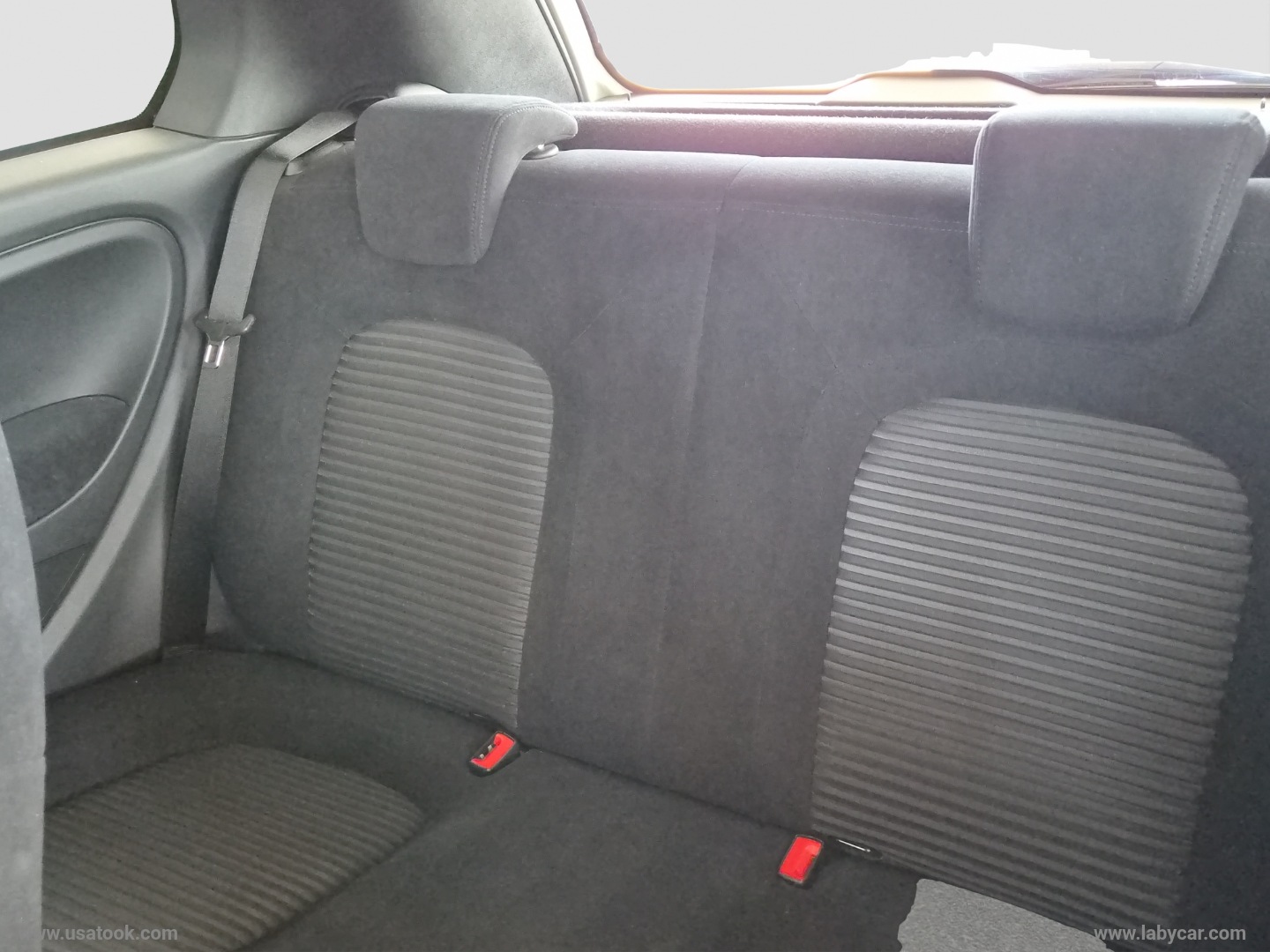 Grande Punto 1.4 T-Jet 16V 3p. 38.000 KM - UNICO PROPRIETARIO - 100% ORIGINALE - immagine 15