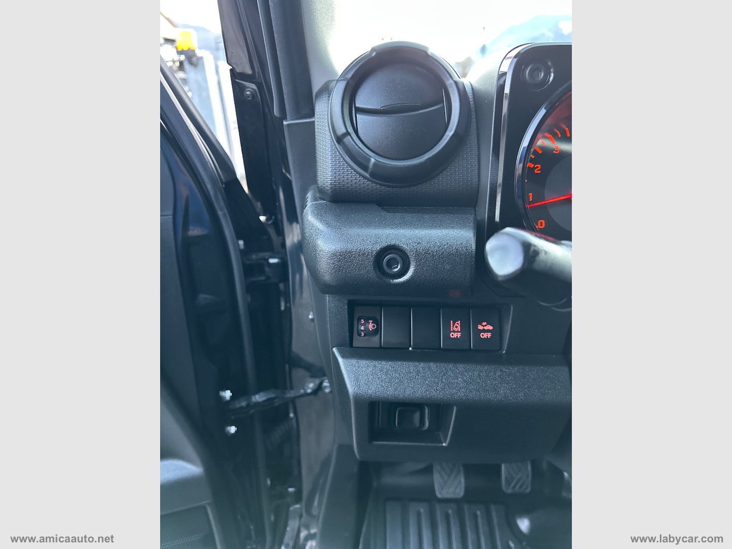 Jimny 1.5 5MT PRO - immagine 15