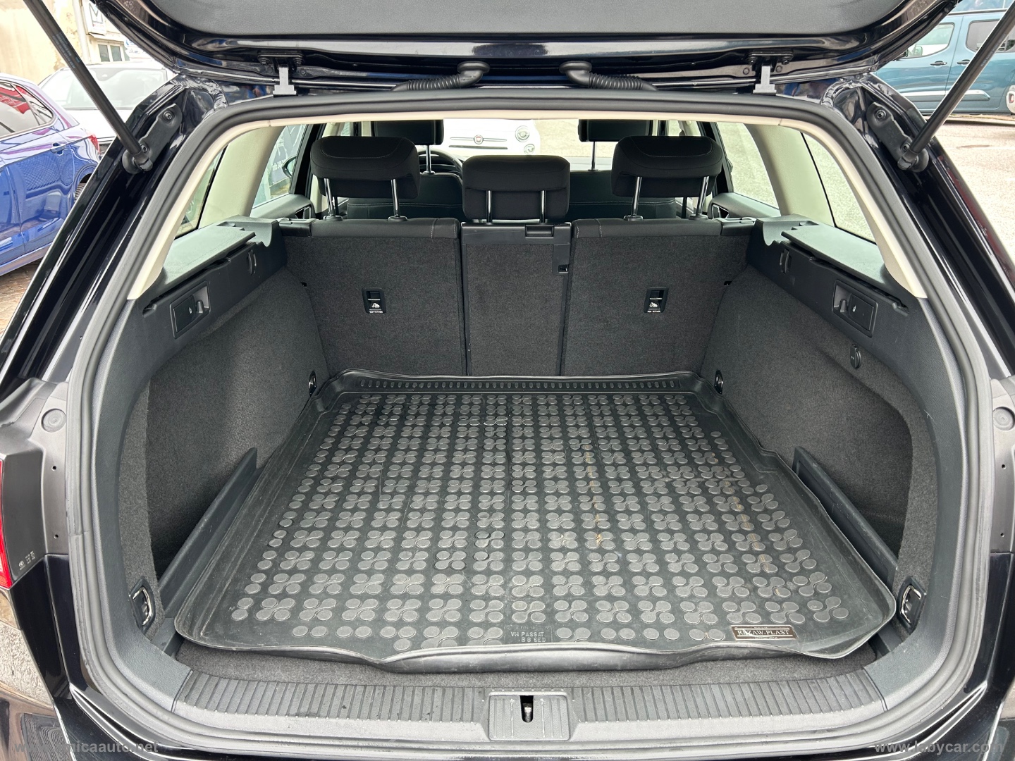 Passat Var. 2.0 TDI DSG Comfortline BMT - immagine 15