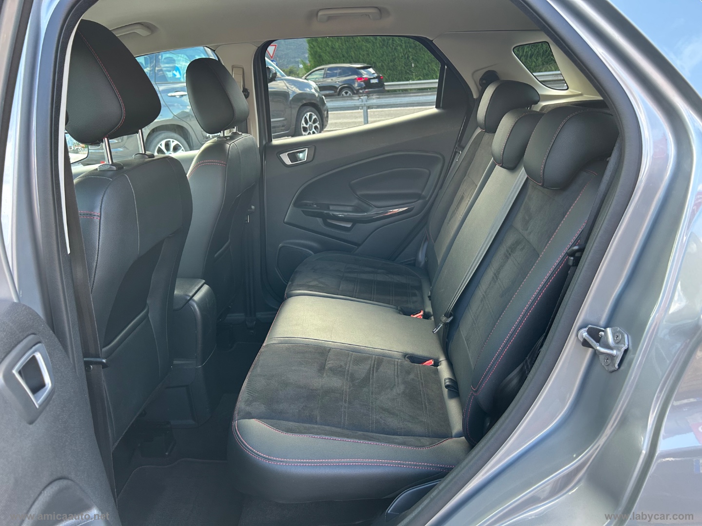 EcoSport 1.5 Ecoblue 120 CV S&S ST-Line - immagine 15